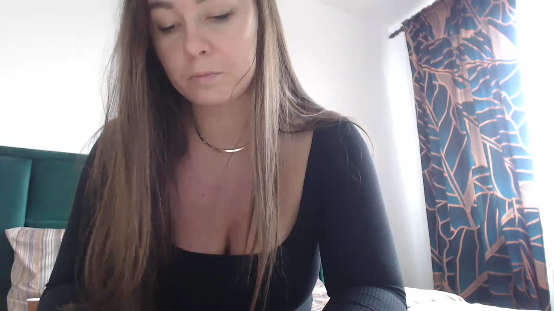 Gallery image thumbnail from Milkshake91's myfreecams stream on, 01/29/2024, 14:25 image 10 of 20