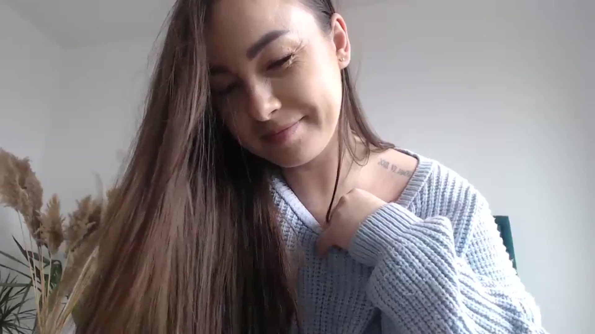 Gallery image thumbnail from Milkshake91's myfreecams stream on, 02/13/2024, 13:39 image 8 of 20