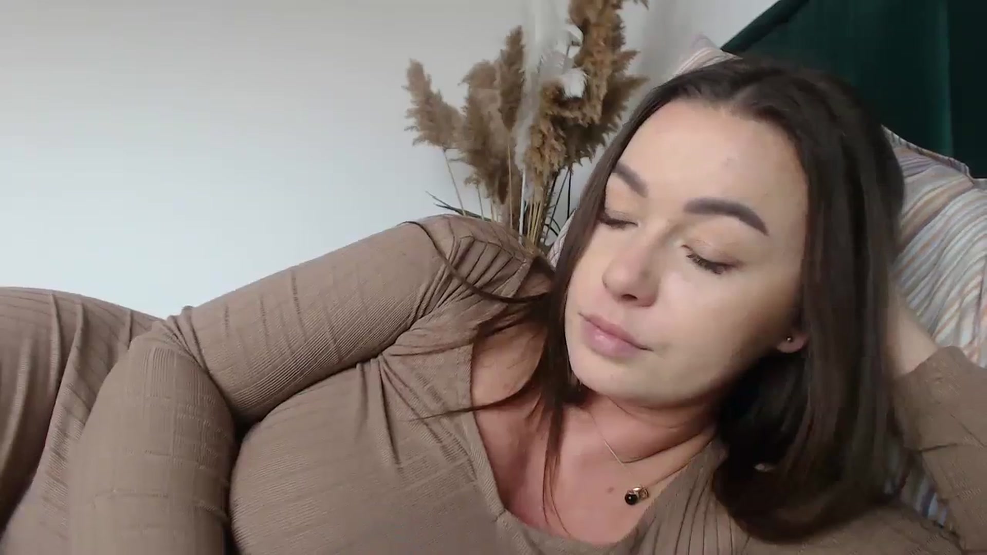 Gallery image thumbnail from Milkshake91's myfreecams stream on, 02/22/2024, 15:02 image 14 of 20