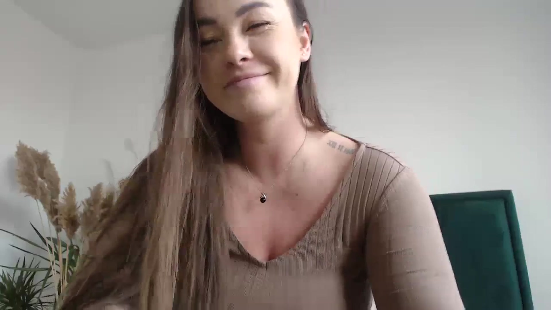 Gallery image thumbnail from Milkshake91's myfreecams stream on, 02/22/2024, 15:02 image 6 of 20