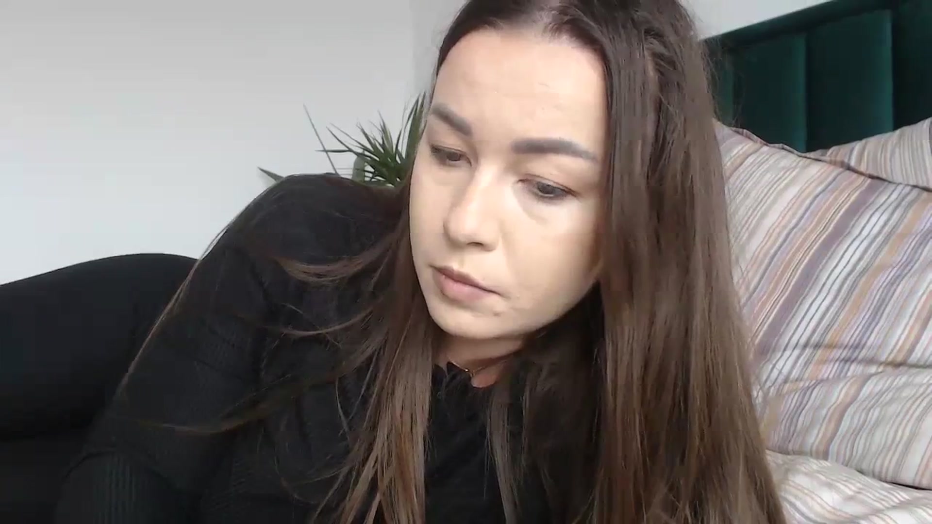 Gallery image thumbnail from Milkshake91's myfreecams stream on, 03/12/2024, 09:47 image 6 of 20