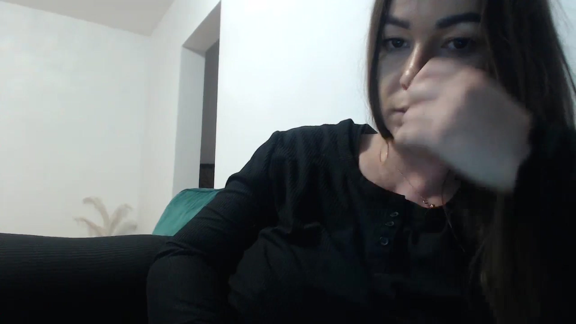 Gallery image thumbnail from Milkshake91's myfreecams stream on, 03/20/2024, 18:04 image 10 of 20