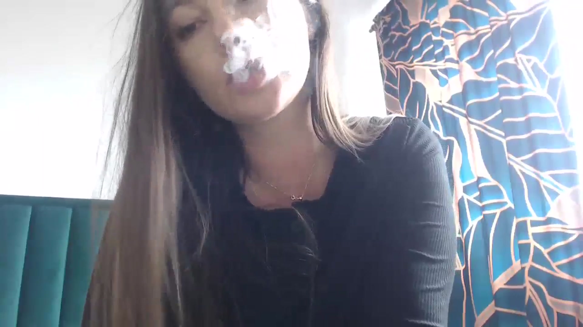 Gallery image thumbnail from Milkshake91's myfreecams stream on, 03/21/2024, 14:42 image 12 of 20