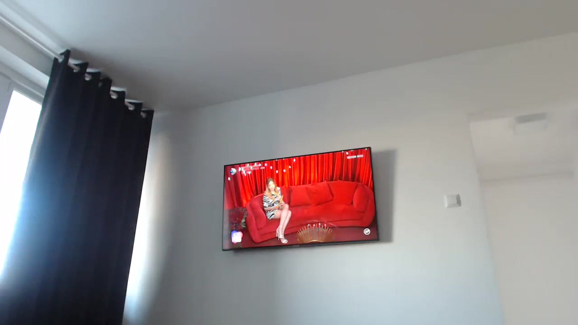 Gallery image thumbnail from Milkshake91's myfreecams stream on, 03/21/2024, 15:22 image 7 of 20