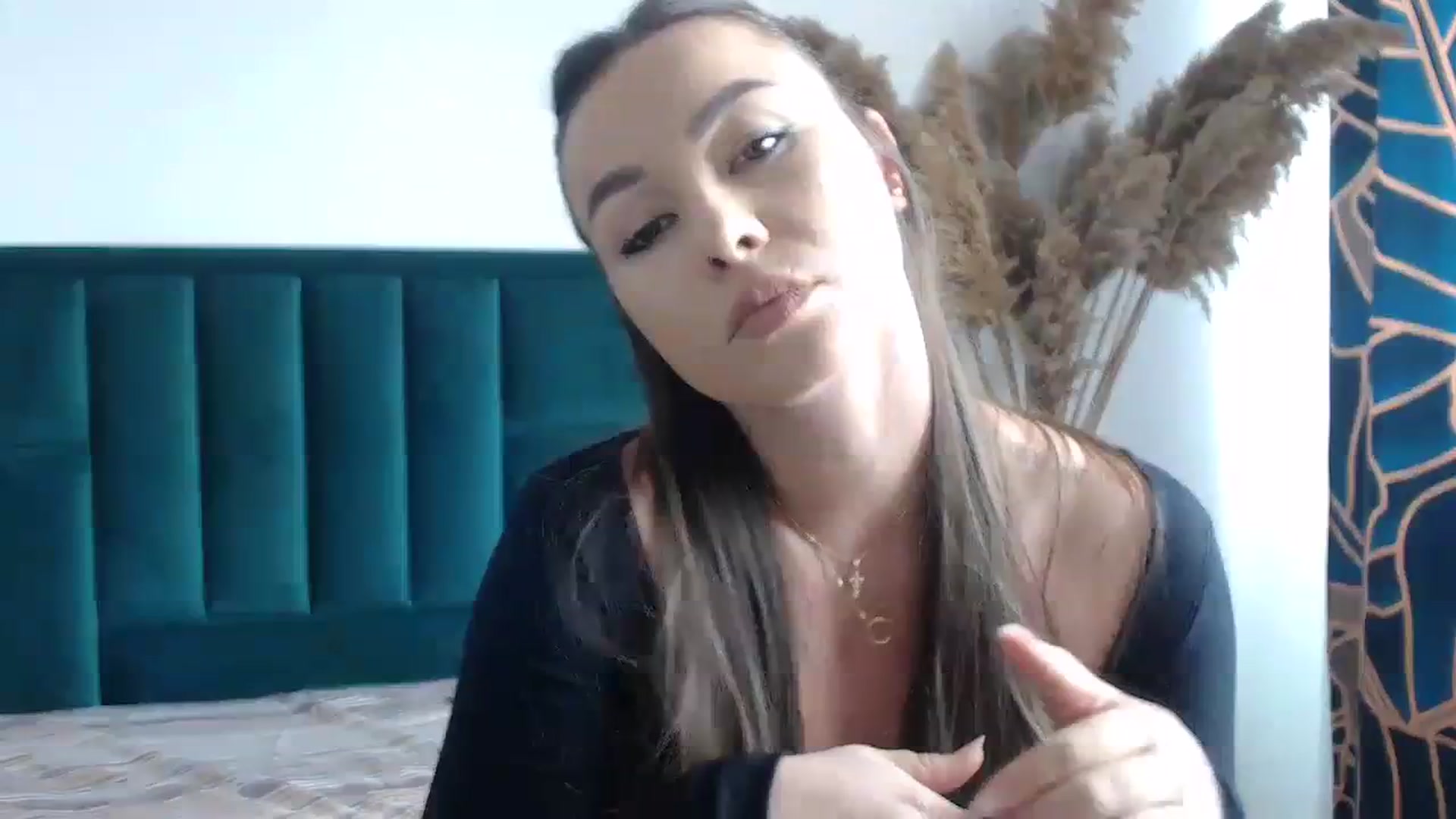Gallery image thumbnail from Milkshake91's myfreecams stream on, 03/25/2024, 12:34 image 15 of 20
