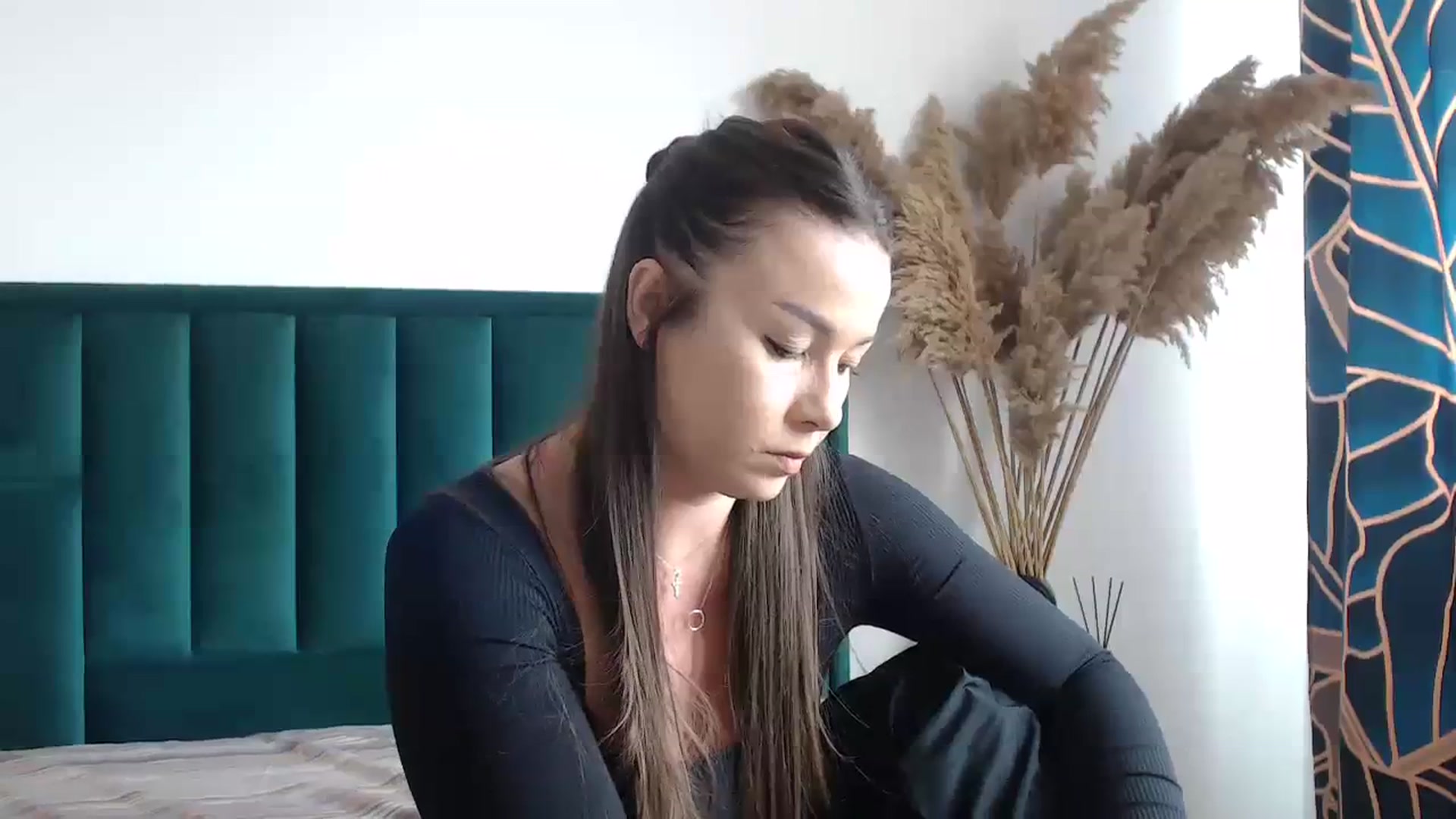 Gallery image thumbnail from Milkshake91's myfreecams stream on, 03/25/2024, 13:45 image 3 of 20