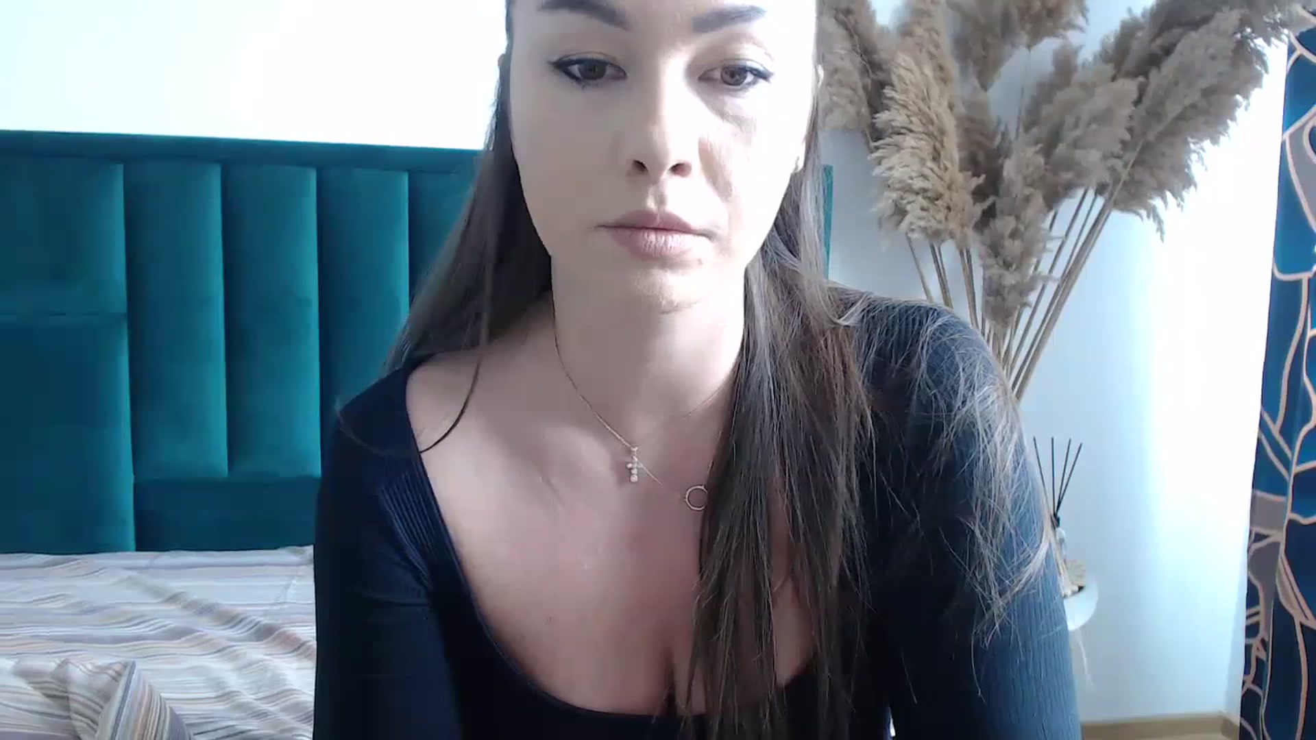 Gallery image thumbnail from Milkshake91's myfreecams stream on, 03/25/2024, 13:45 image 9 of 20