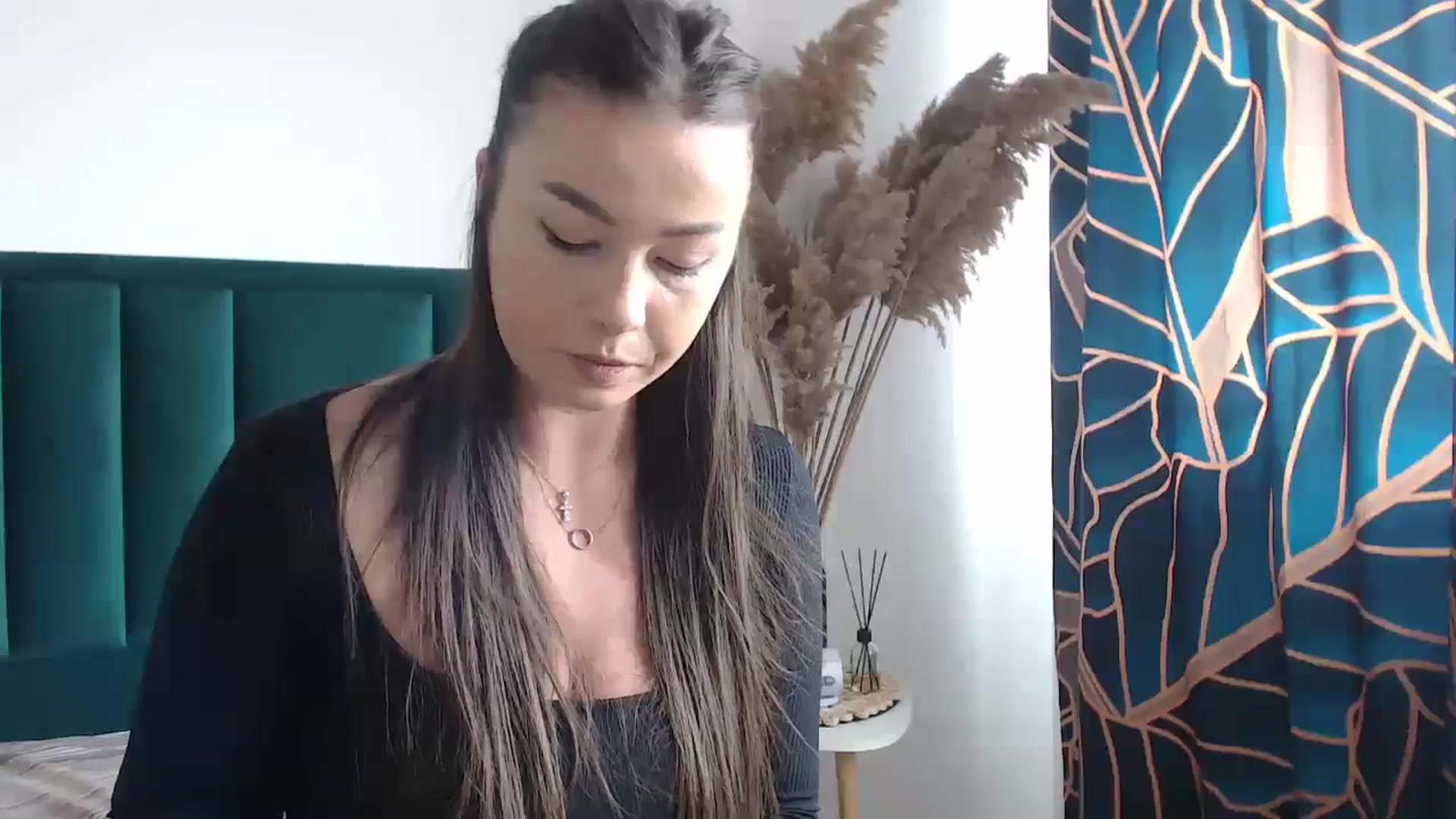Gallery image thumbnail from Milkshake91's myfreecams stream on, 03/25/2024, 13:45 image 15 of 20