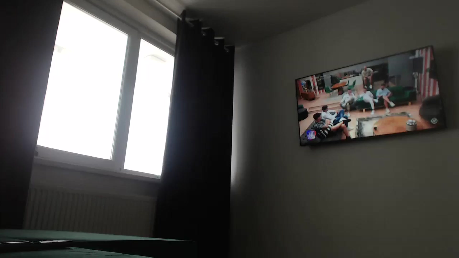 Gallery image thumbnail from Milkshake91's myfreecams stream on, 09/11/2024, 09:02 image 6 of 20