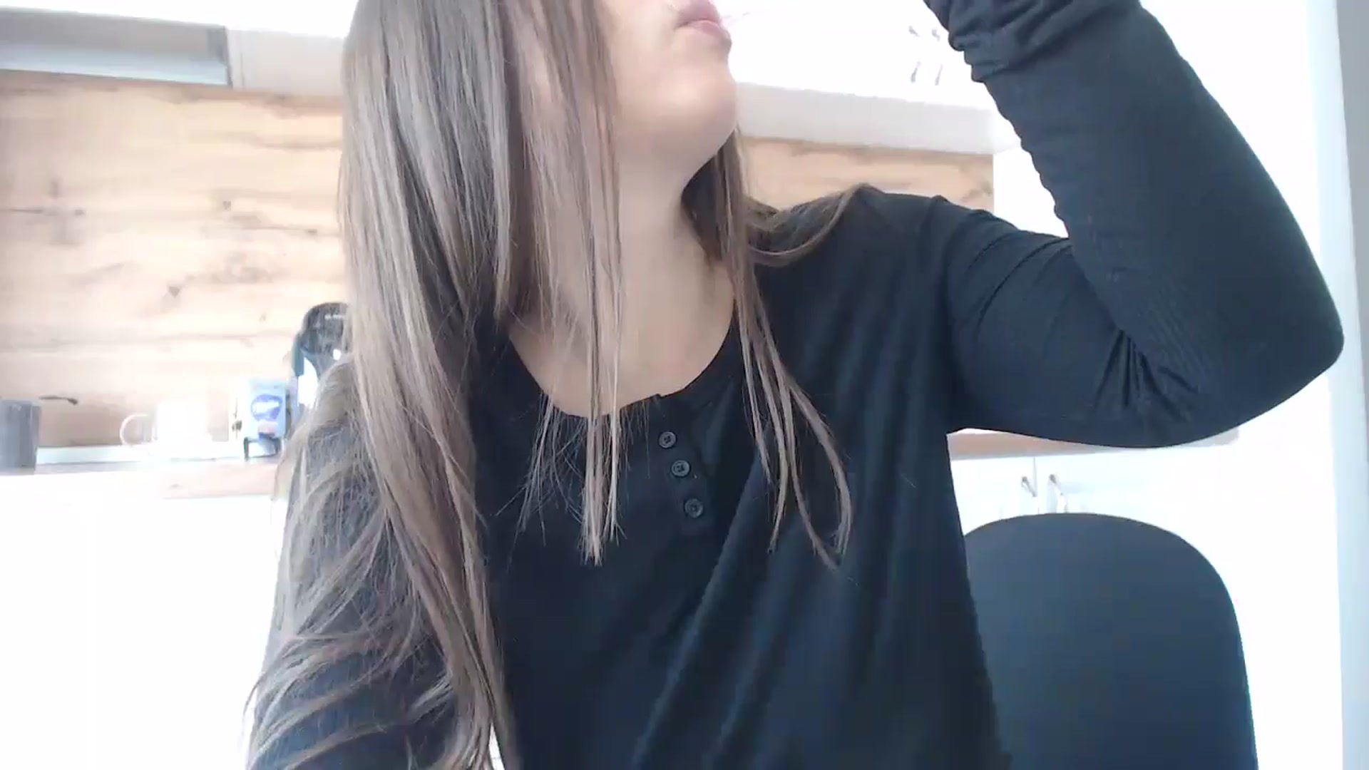 Gallery image thumbnail from Milkshake91's myfreecams stream on, 10/29/2024, 12:35 image 12 of 20