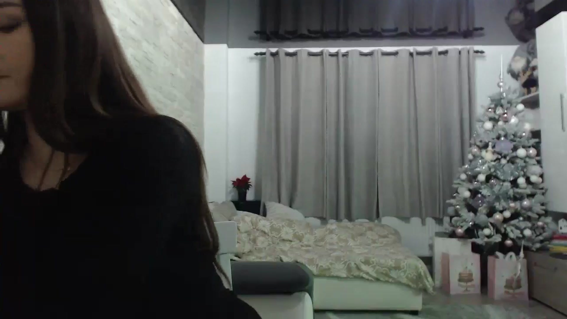 Gallery image thumbnail from Milkshake91's myfreecams stream on, 12/30/2024, 15:11 image 11 of 20