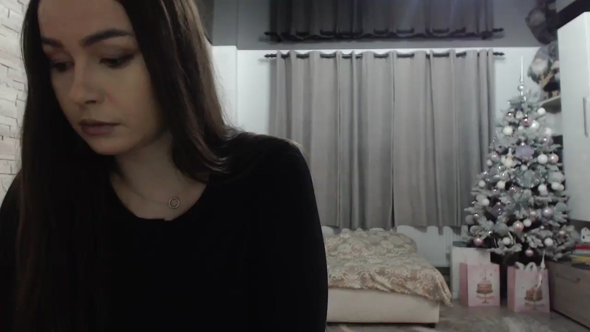 Gallery image thumbnail from Milkshake91's myfreecams stream on, 12/30/2024, 15:11 image 13 of 20