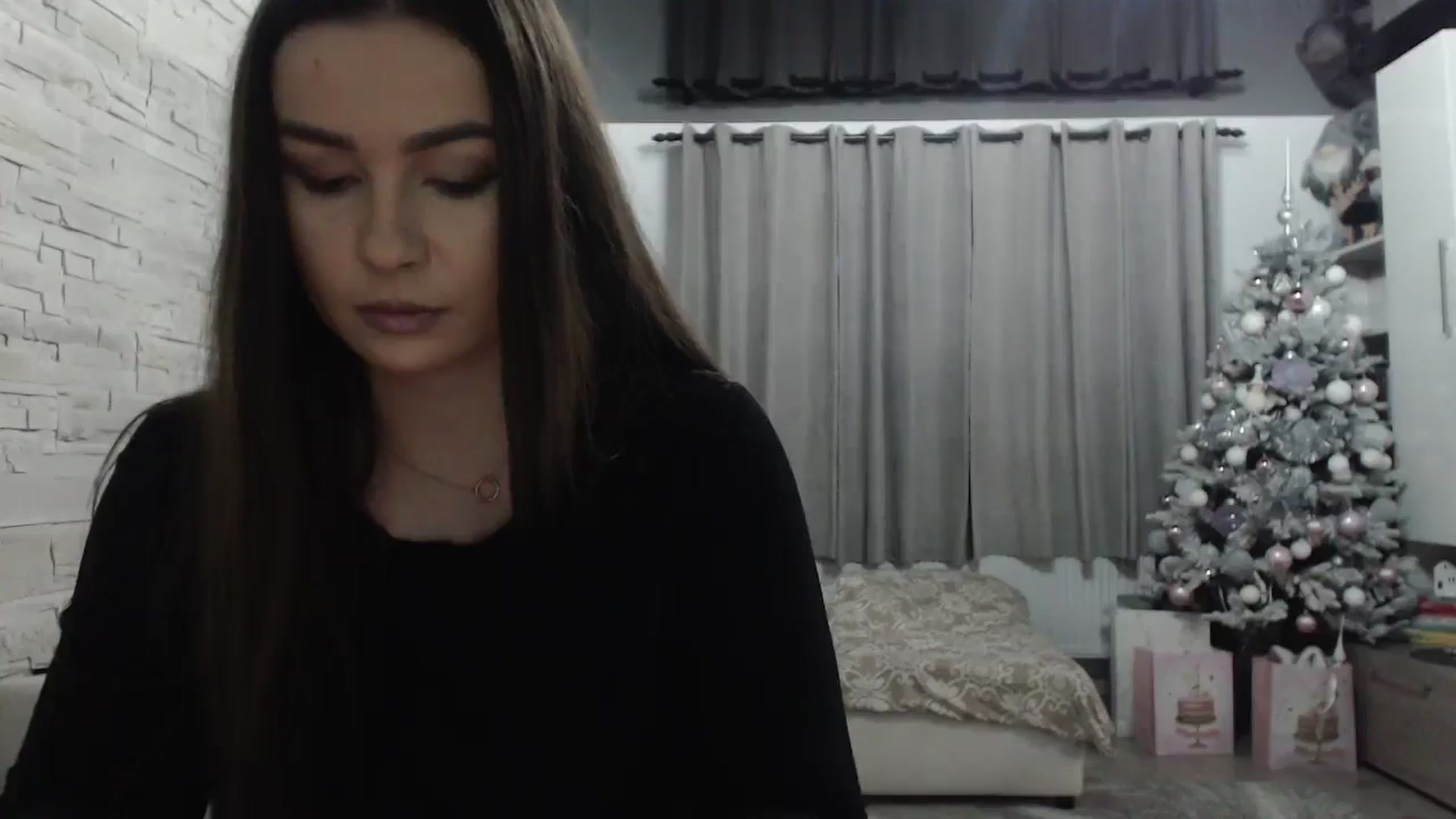 Gallery image thumbnail from Milkshake91's myfreecams stream on, 12/30/2024, 15:11 image 6 of 20