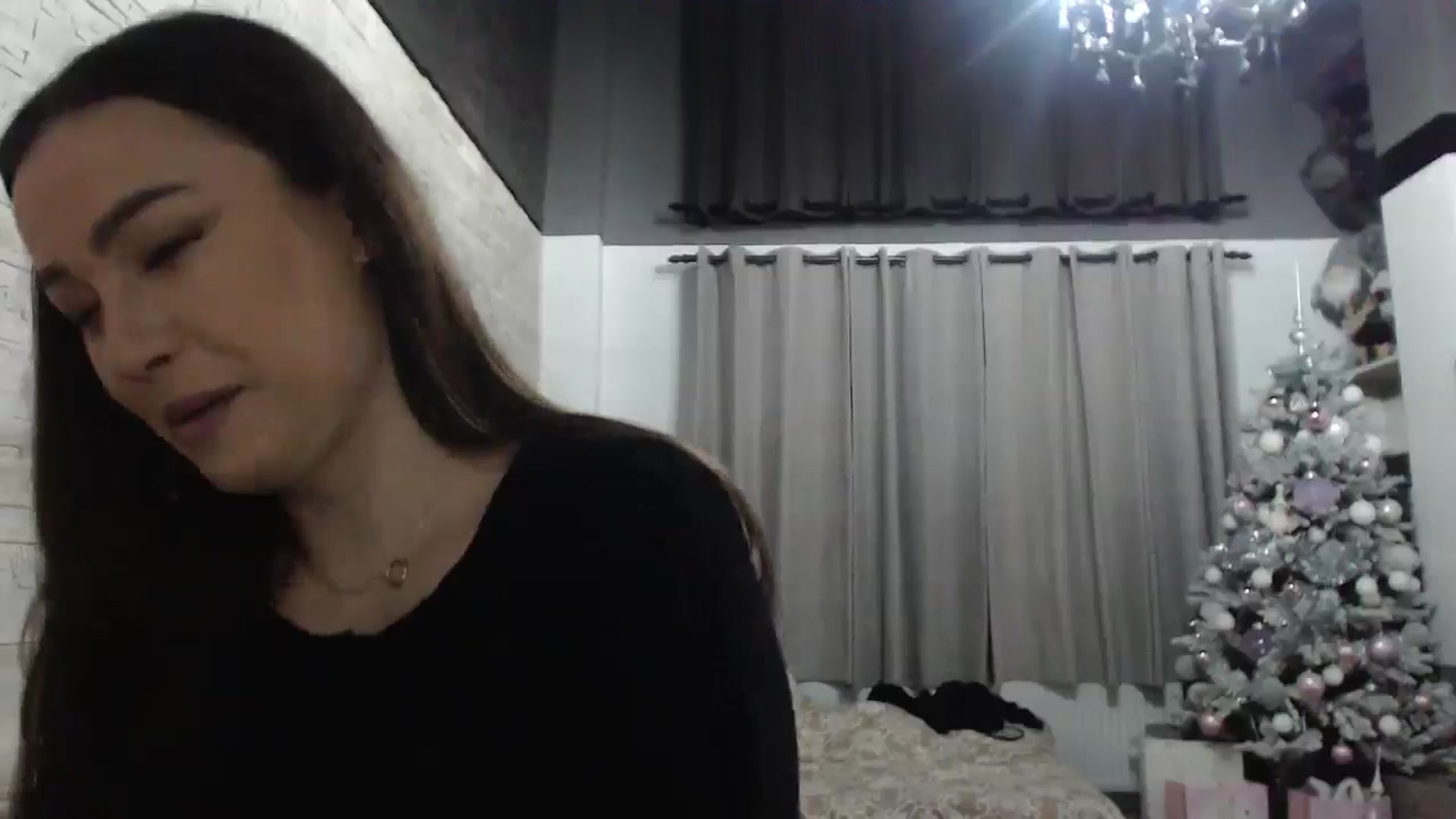 Gallery image thumbnail from Milkshake91's myfreecams stream on, 12/30/2024, 16:12 image 11 of 20