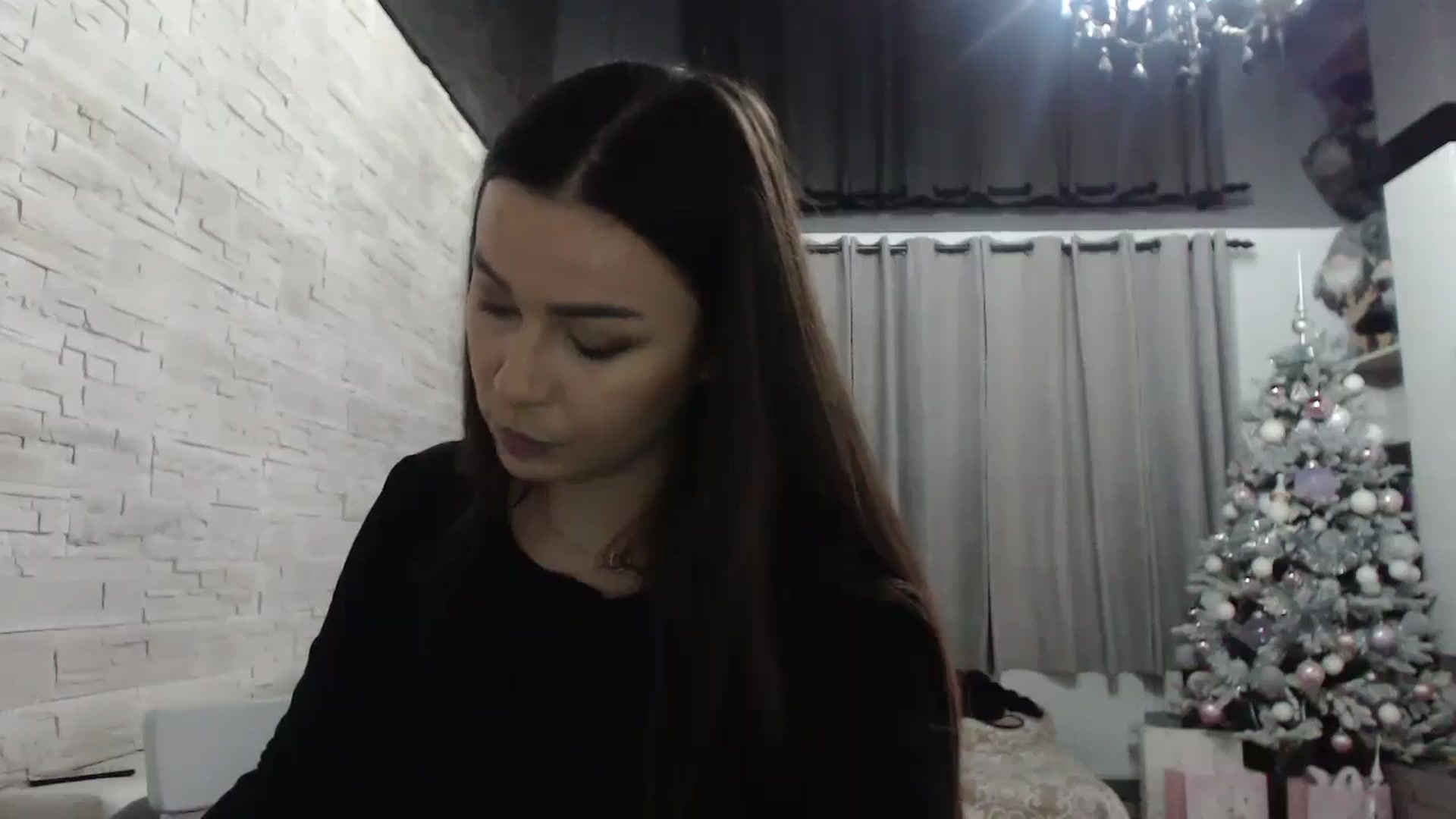 Gallery image thumbnail from Milkshake91's myfreecams stream on, 12/30/2024, 16:12 image 4 of 20