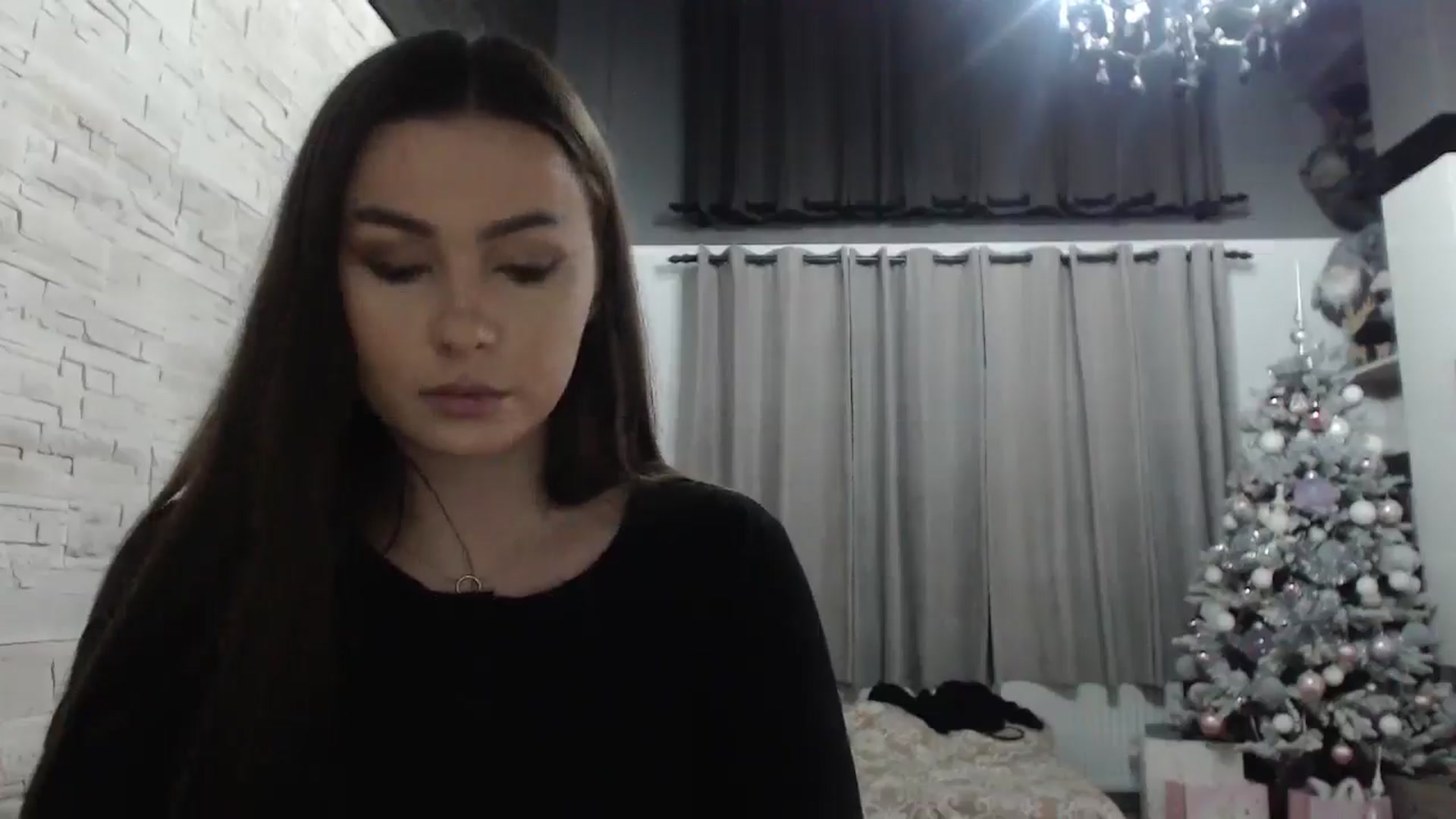 Gallery image thumbnail from Milkshake91's myfreecams stream on, 12/30/2024, 16:12 image 16 of 20