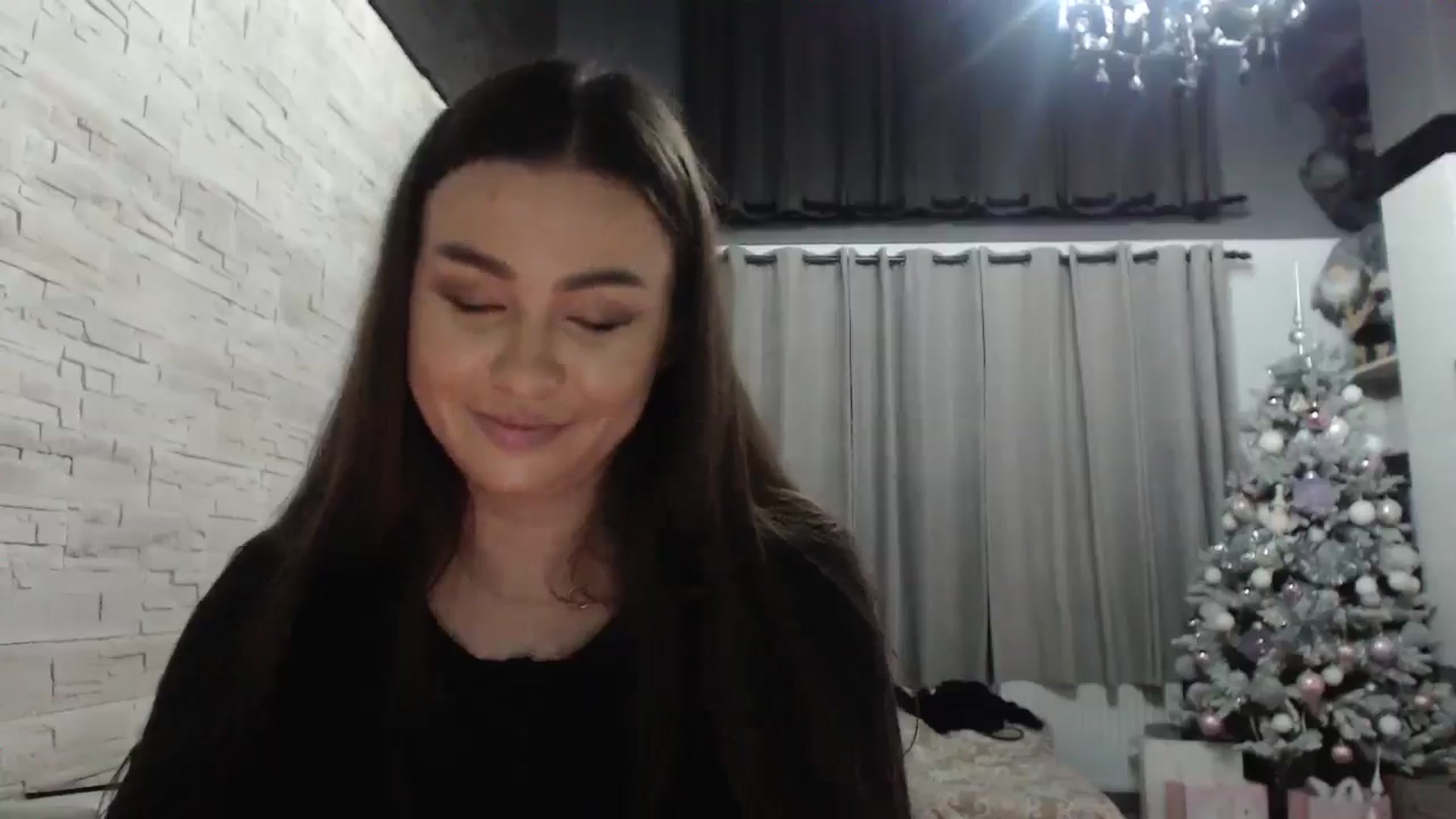 Gallery image thumbnail from Milkshake91's myfreecams stream on, 12/30/2024, 16:12 image 9 of 20
