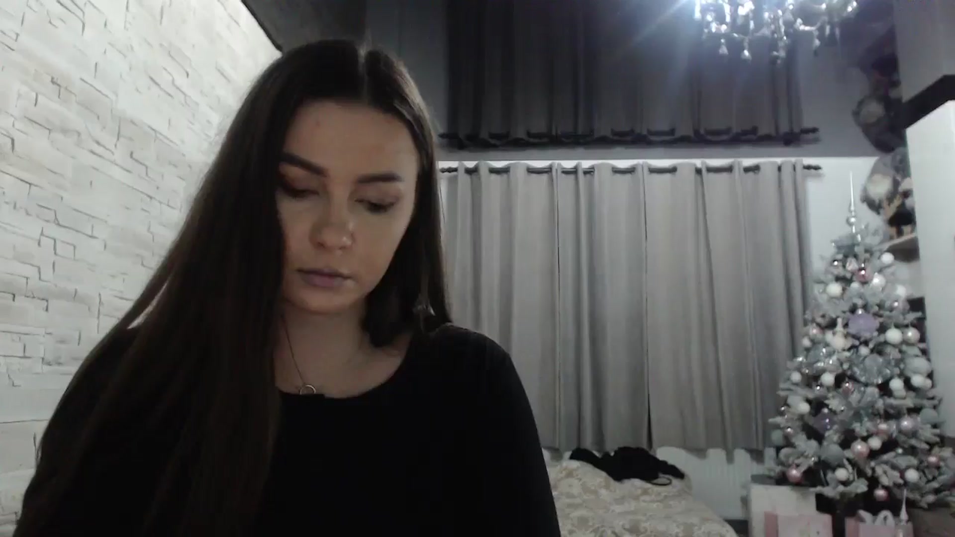 Gallery image thumbnail from Milkshake91's myfreecams stream on, 12/30/2024, 16:12 image 17 of 20