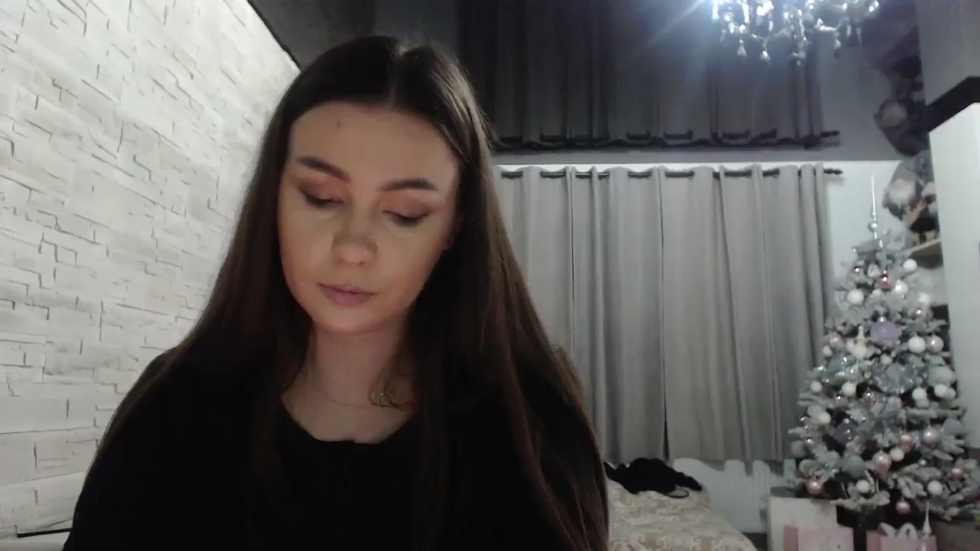 Gallery image thumbnail from Milkshake91's myfreecams stream on, 12/30/2024, 16:12 image 7 of 20