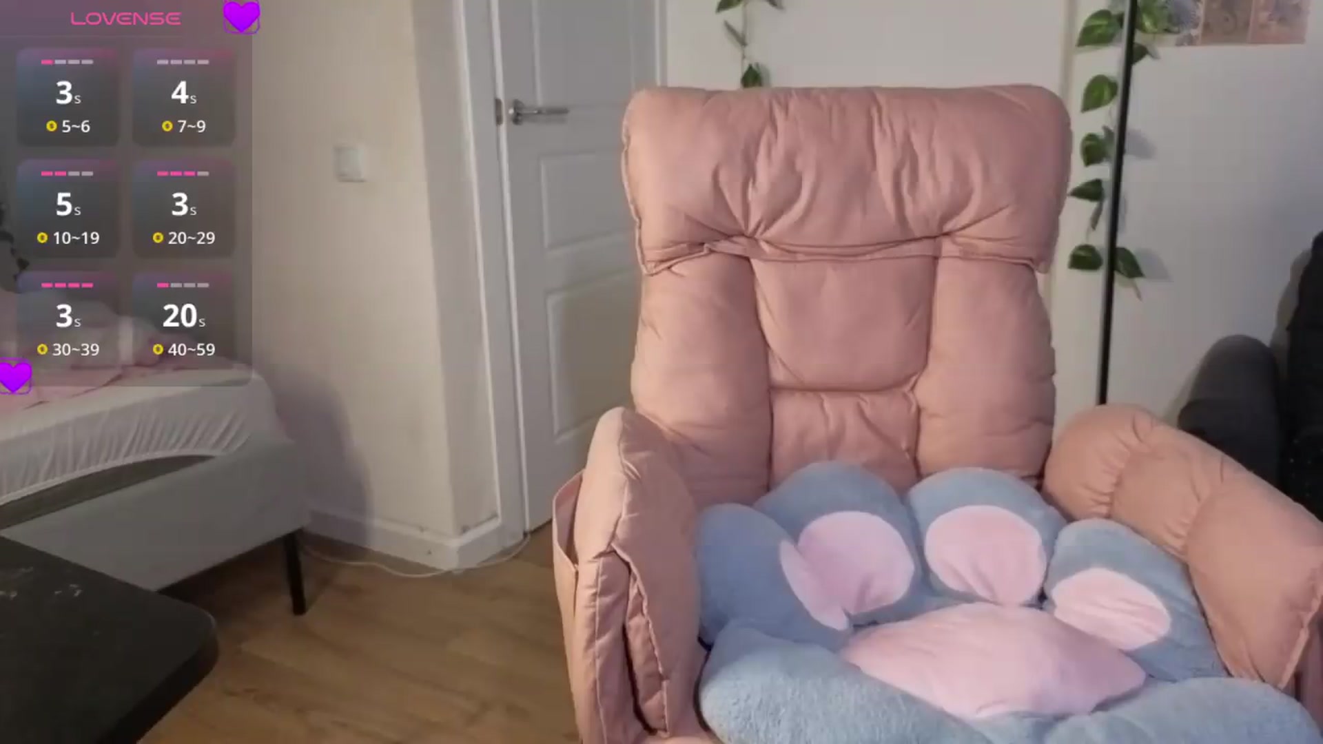 Gallery image thumbnail from MilkyMika's myfreecams stream on, 07/31/2026, 20:58 image 12 of 20