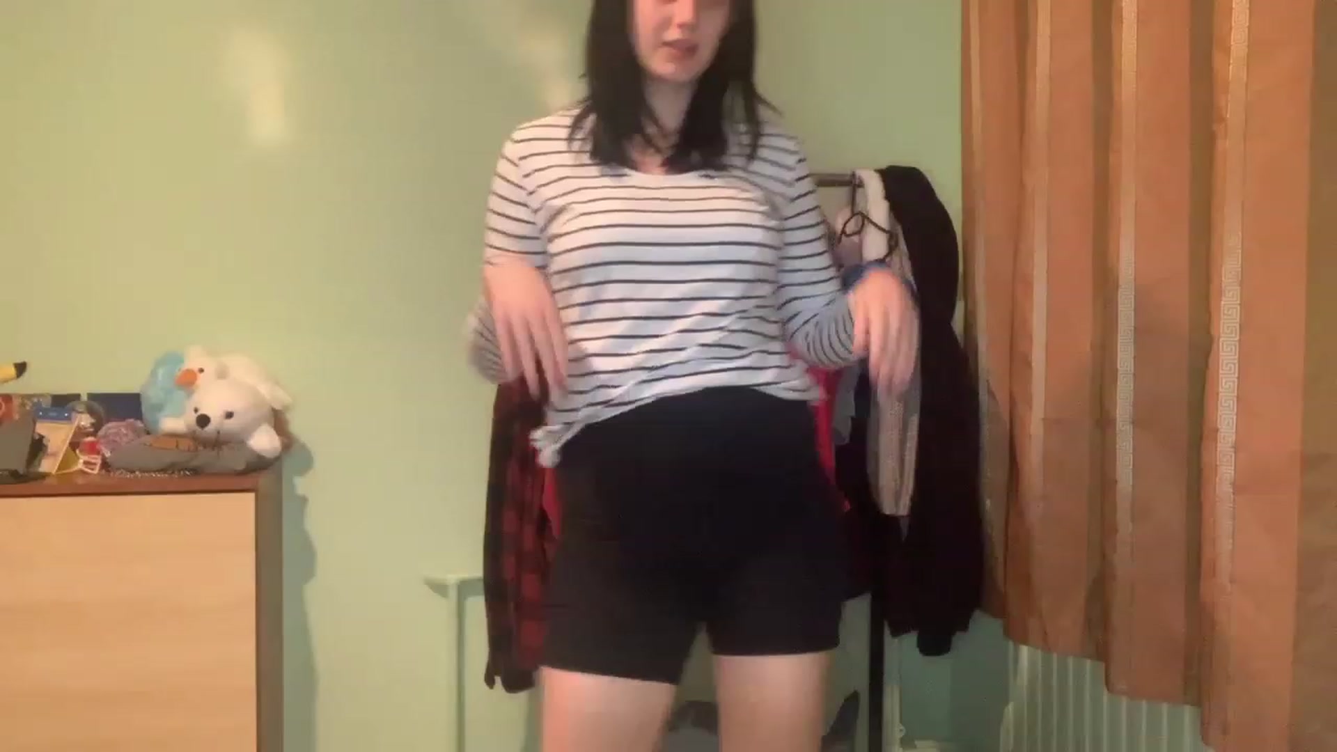 Gallery image thumbnail from MilkyMuse's myfreecams stream on, 10/09/2023, 21:25 image 18 of 20