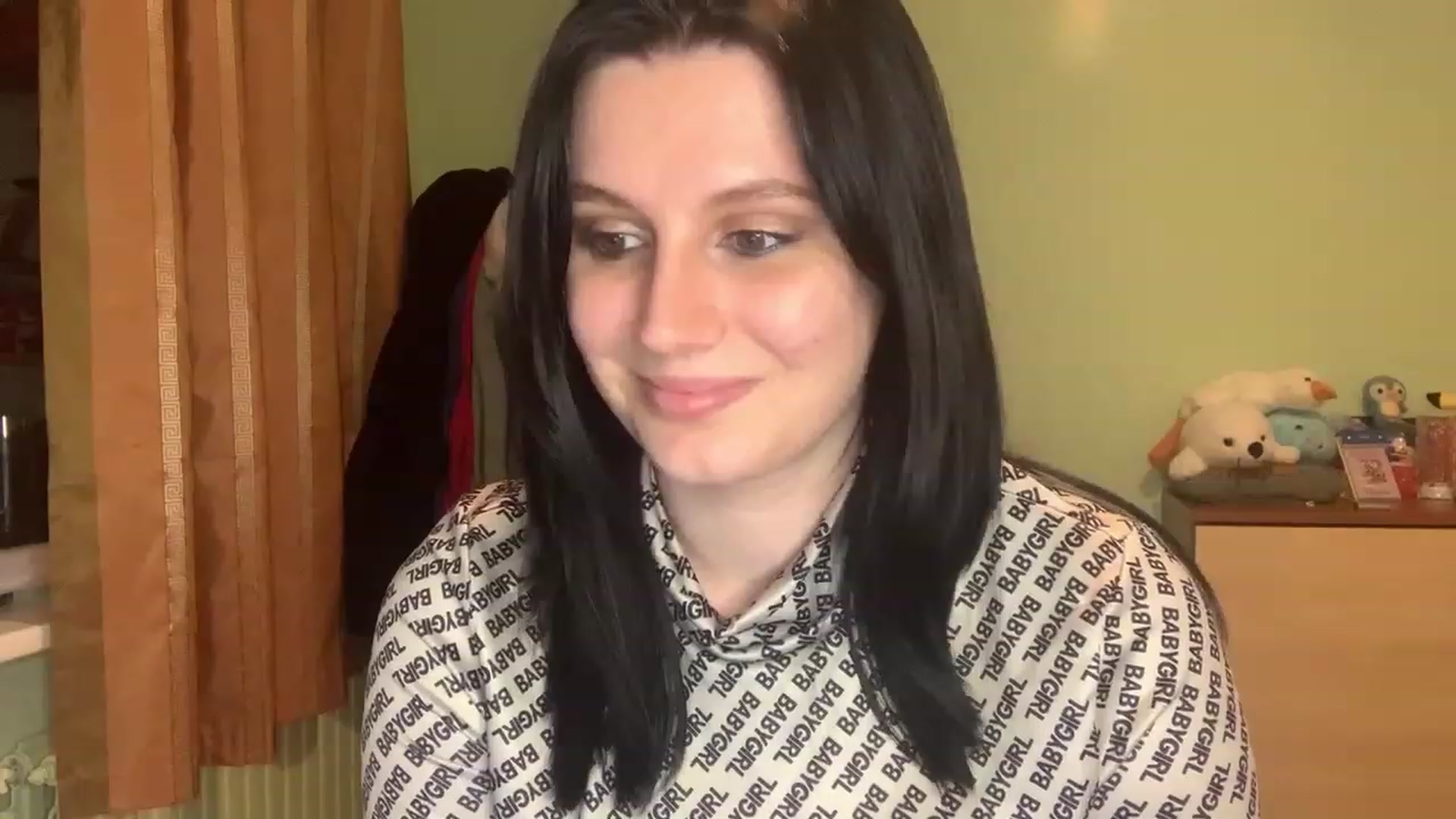 Gallery image thumbnail from MilkyMuse's myfreecams stream on, 11/10/2023, 24:14 image 3 of 20