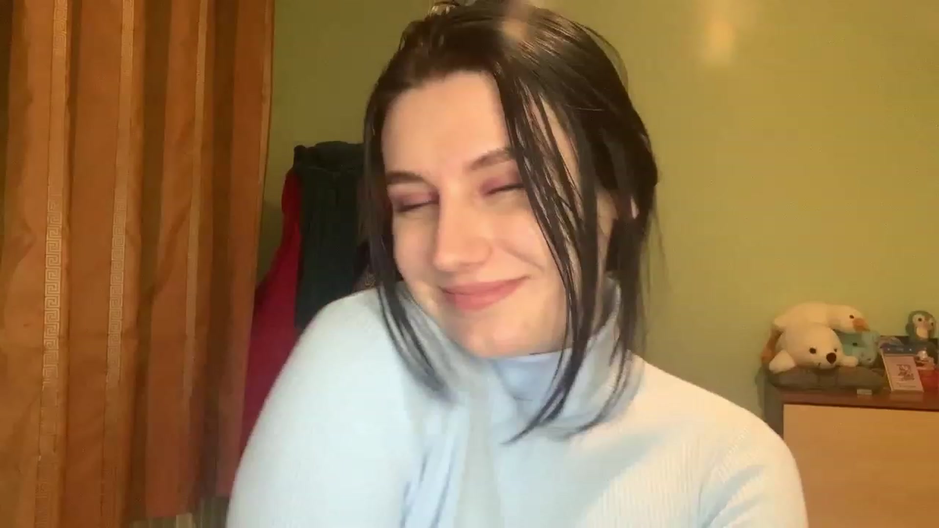 Gallery image thumbnail from MilkyMuse's myfreecams stream on, 11/20/2023, 22:27 image 17 of 20