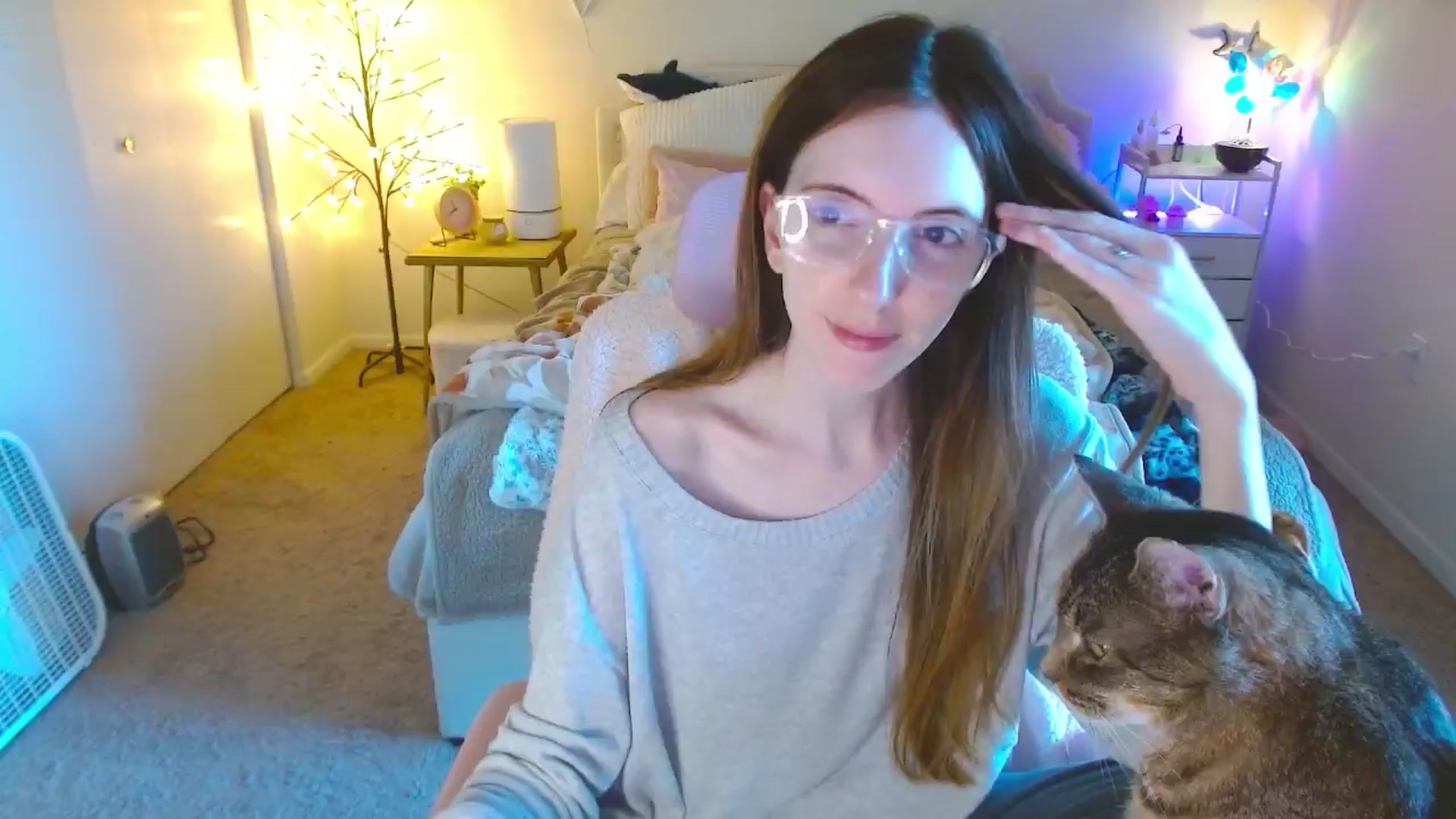 Gallery image thumbnail from Milky_Mae's myfreecams stream on, 10/19/2024, 16:59 image 3 of 20