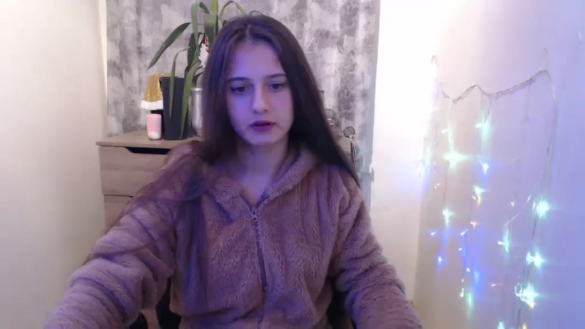 Gallery image thumbnail from Milky_bunny_'s myfreecams stream on, 12/25/2023, 18:57 image 5 of 20
