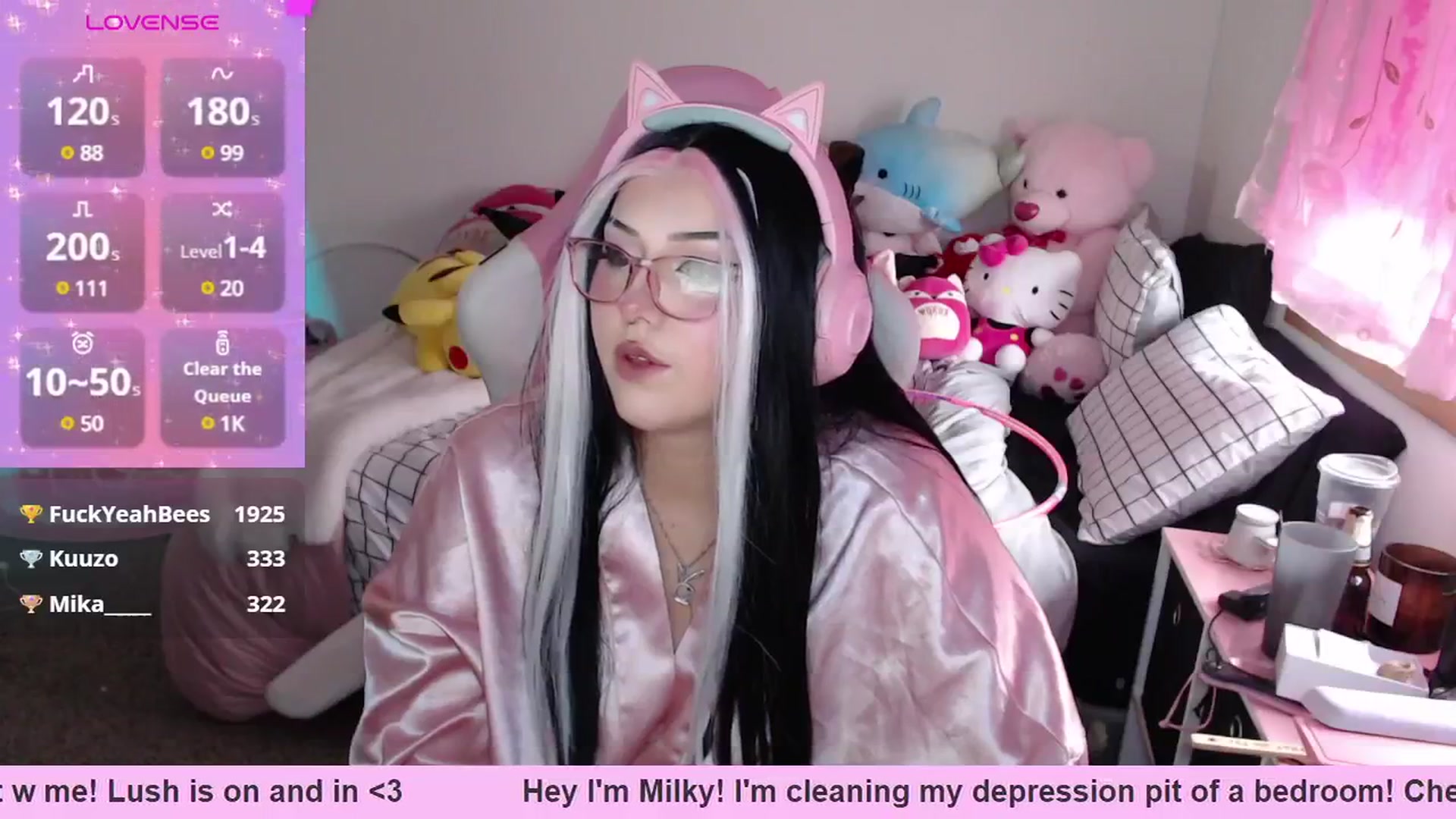 Gallery image thumbnail from MilkyyyBunny's myfreecams stream on, 04/18/2025, 14:00 image 16 of 20
