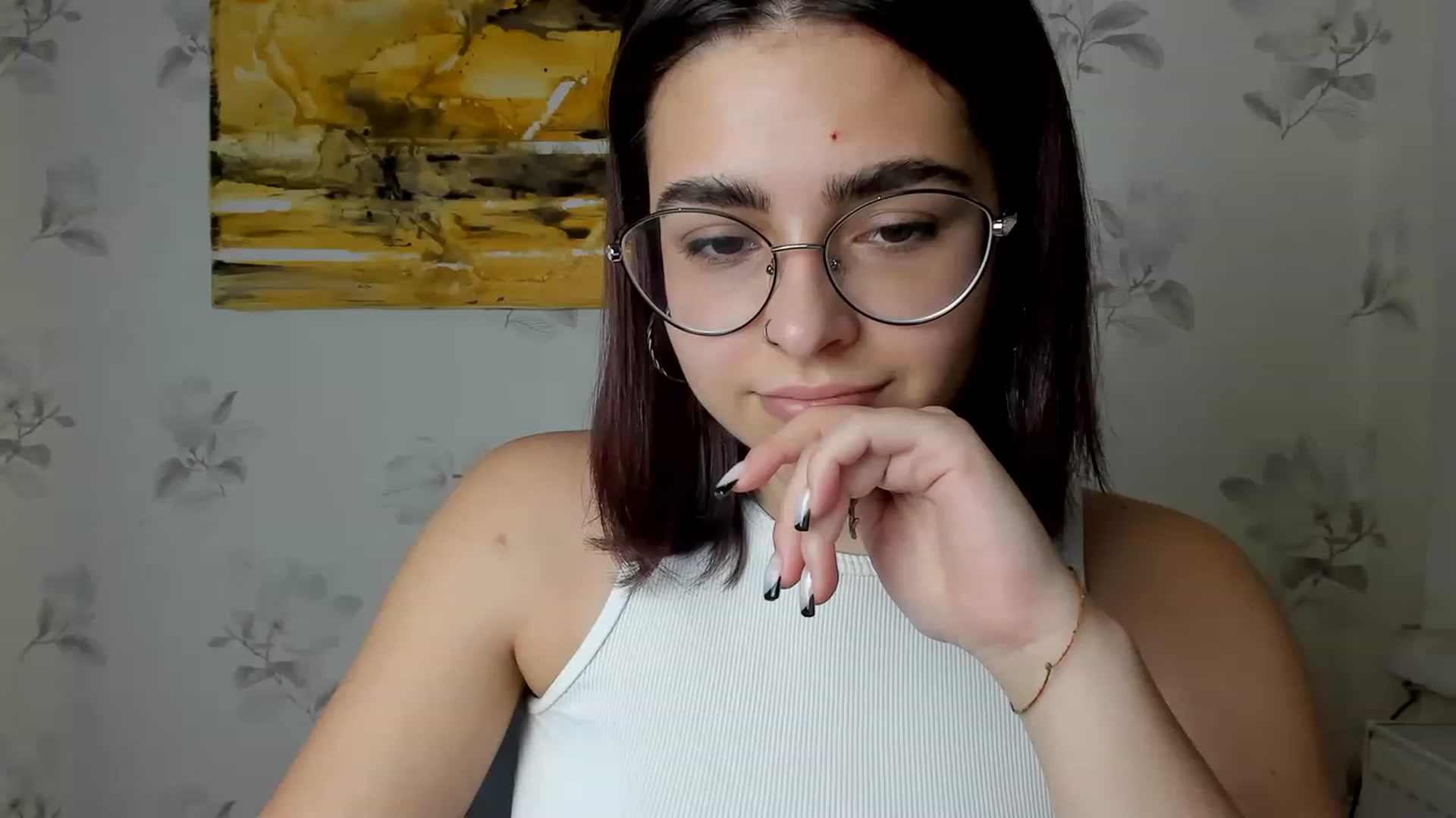 Gallery image thumbnail from MillaGold's myfreecams stream on, 11/18/2022, 12:56 image 18 of 20