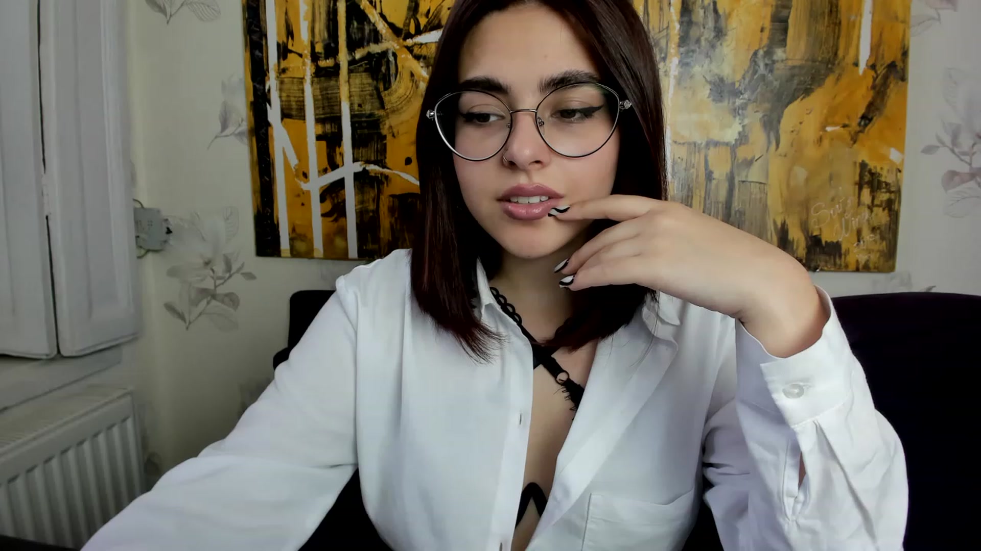 Gallery image thumbnail from MillaGold's myfreecams stream on, 11/27/2022, 11:55 image 16 of 20