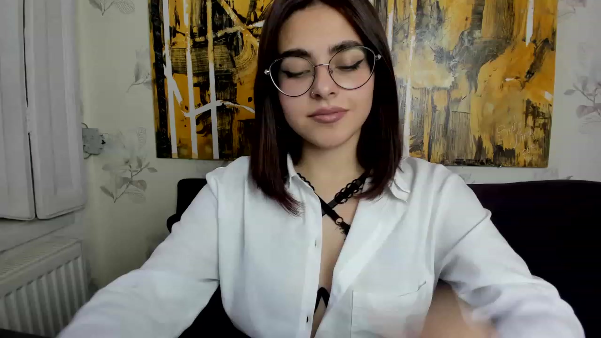 Gallery image thumbnail from MillaGold's myfreecams stream on, 11/27/2022, 11:55 image 17 of 20