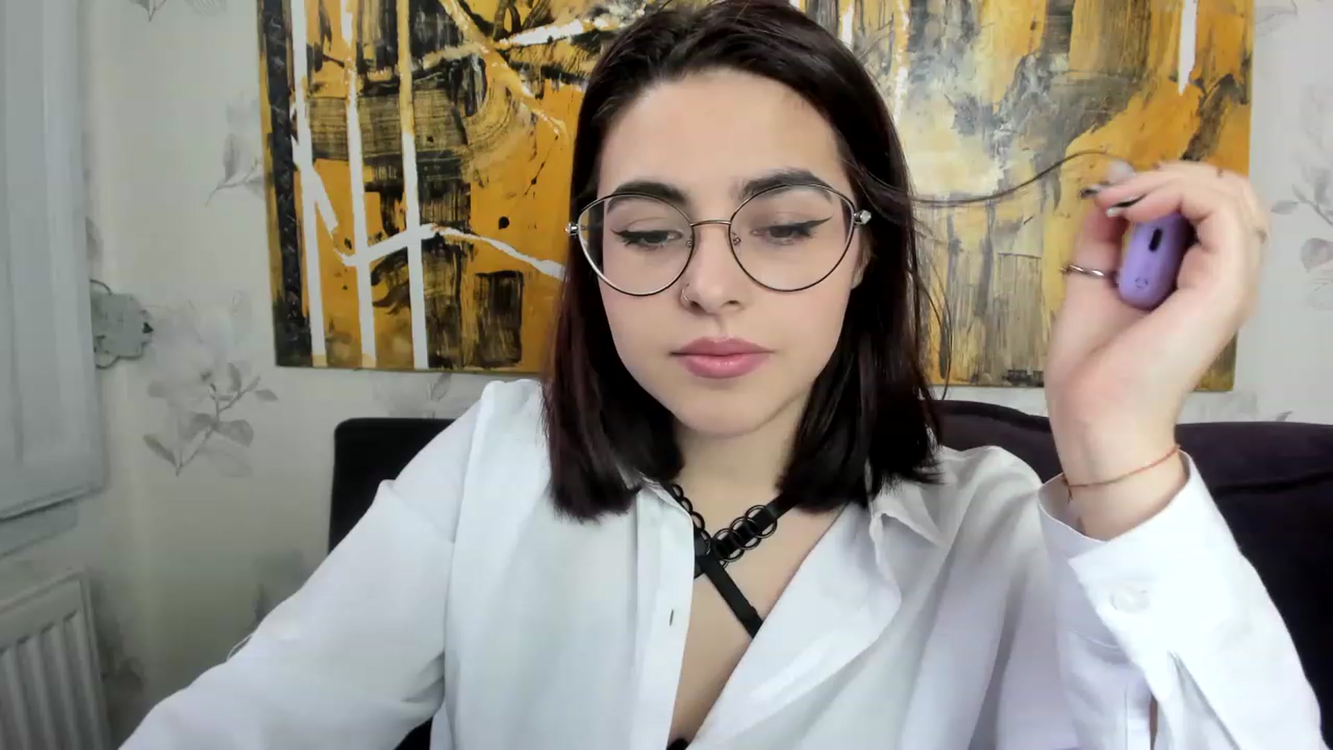 Gallery image thumbnail from MillaGold's myfreecams stream on, 12/02/2022, 10:33 image 8 of 20