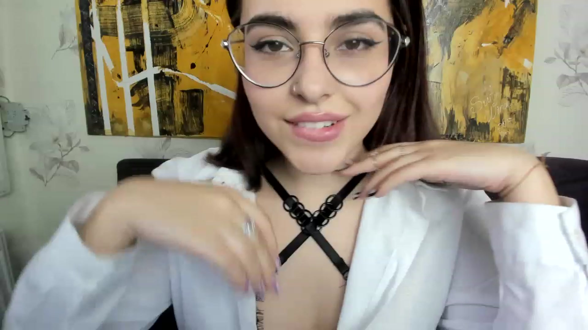 Gallery image thumbnail from MillaGold's myfreecams stream on, 12/02/2022, 12:57 image 8 of 20