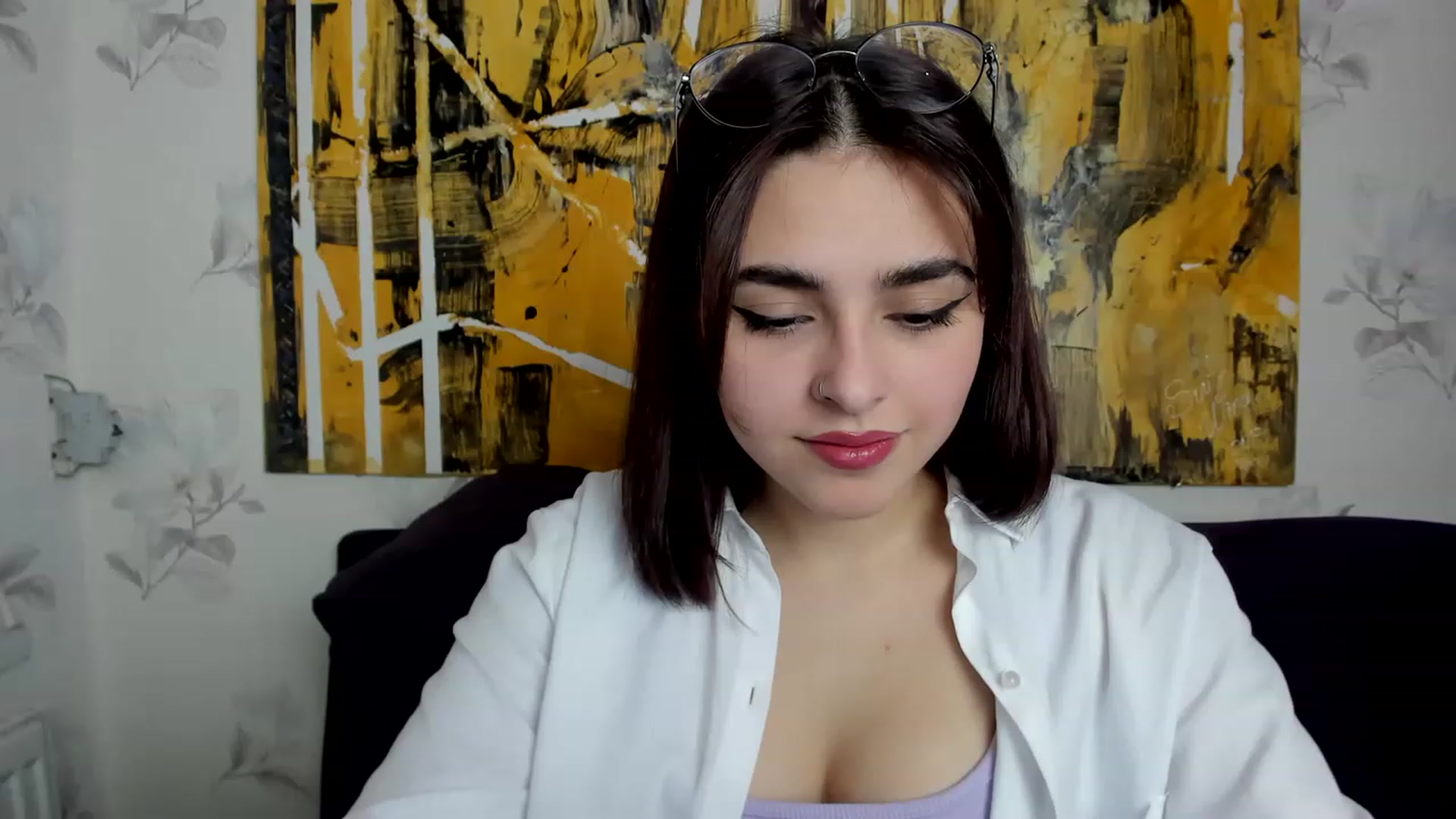Gallery image thumbnail from MillaGold's myfreecams stream on, 12/05/2022, 09:54 image 11 of 20