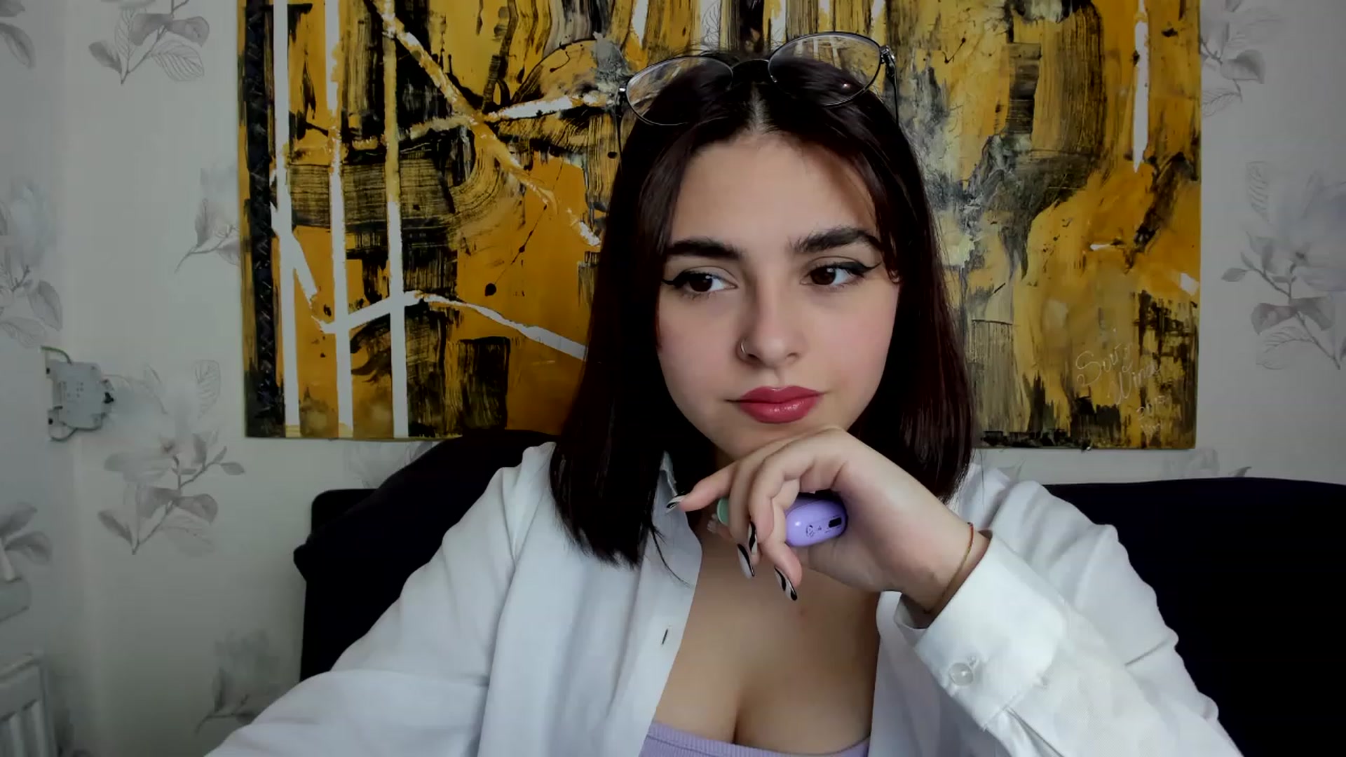 Gallery image thumbnail from MillaGold's myfreecams stream on, 12/05/2022, 09:54 image 20 of 20