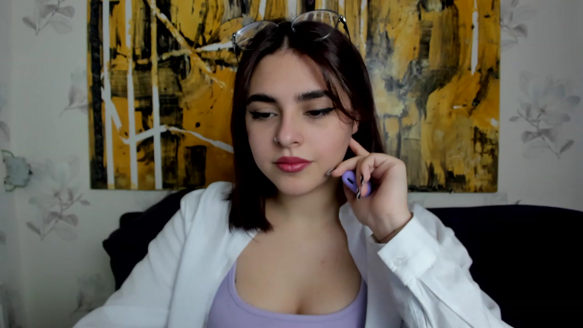 Gallery image thumbnail from MillaGold's myfreecams stream on, 12/05/2022, 11:30 image 17 of 20