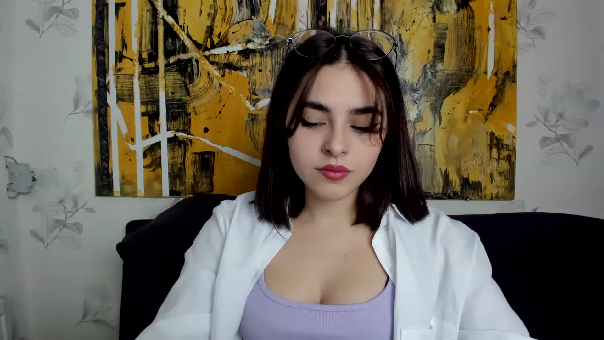 Gallery image thumbnail from MillaGold's myfreecams stream on, 12/05/2022, 11:30 image 5 of 20