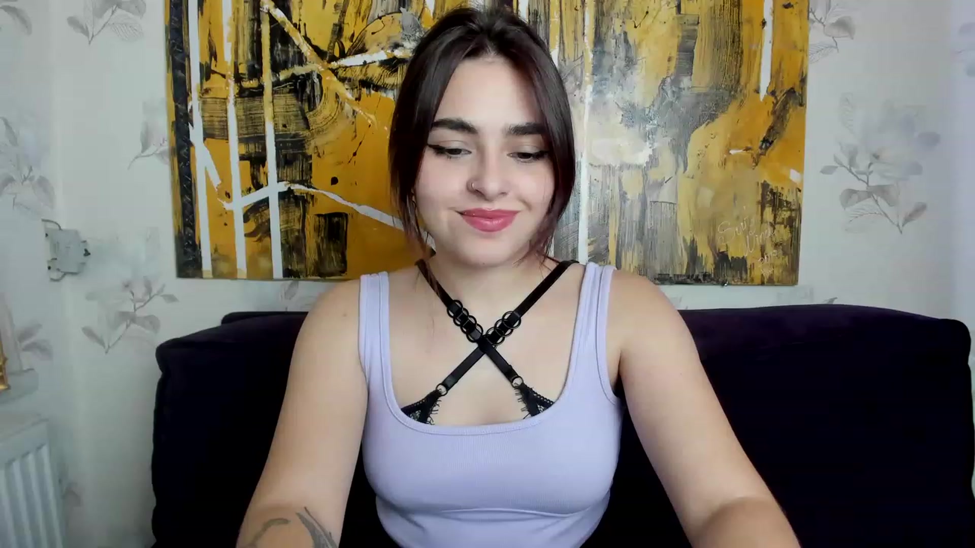 Gallery image thumbnail from MillaGold's myfreecams stream on, 12/08/2022, 13:51 image 1 of 20