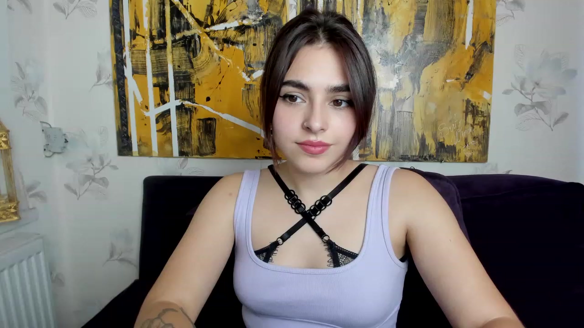 Gallery image thumbnail from MillaGold's myfreecams stream on, 12/08/2022, 16:20 image 14 of 20