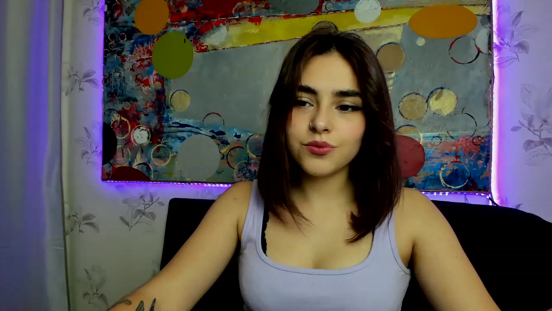 Gallery image thumbnail from MillaGold's myfreecams stream on, 12/09/2022, 14:08 image 9 of 20
