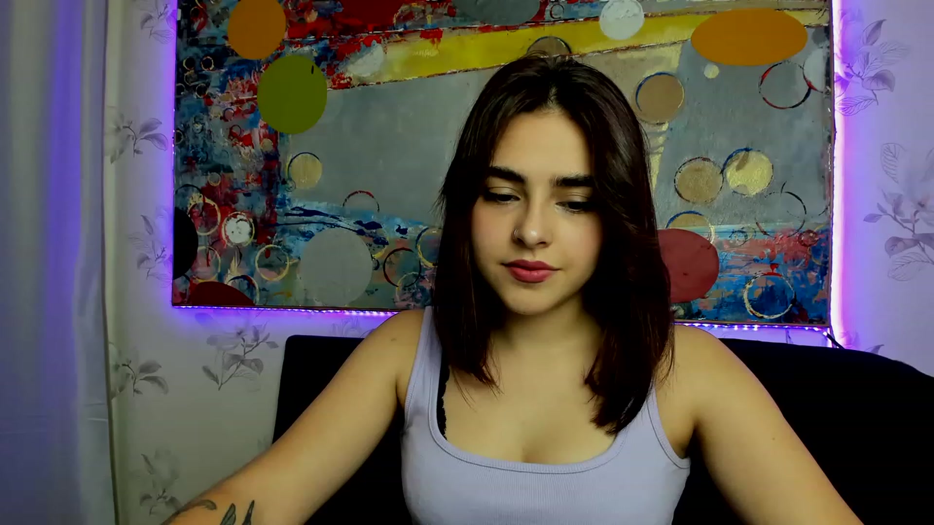 Gallery image thumbnail from MillaGold's myfreecams stream on, 12/09/2022, 14:08 image 18 of 20