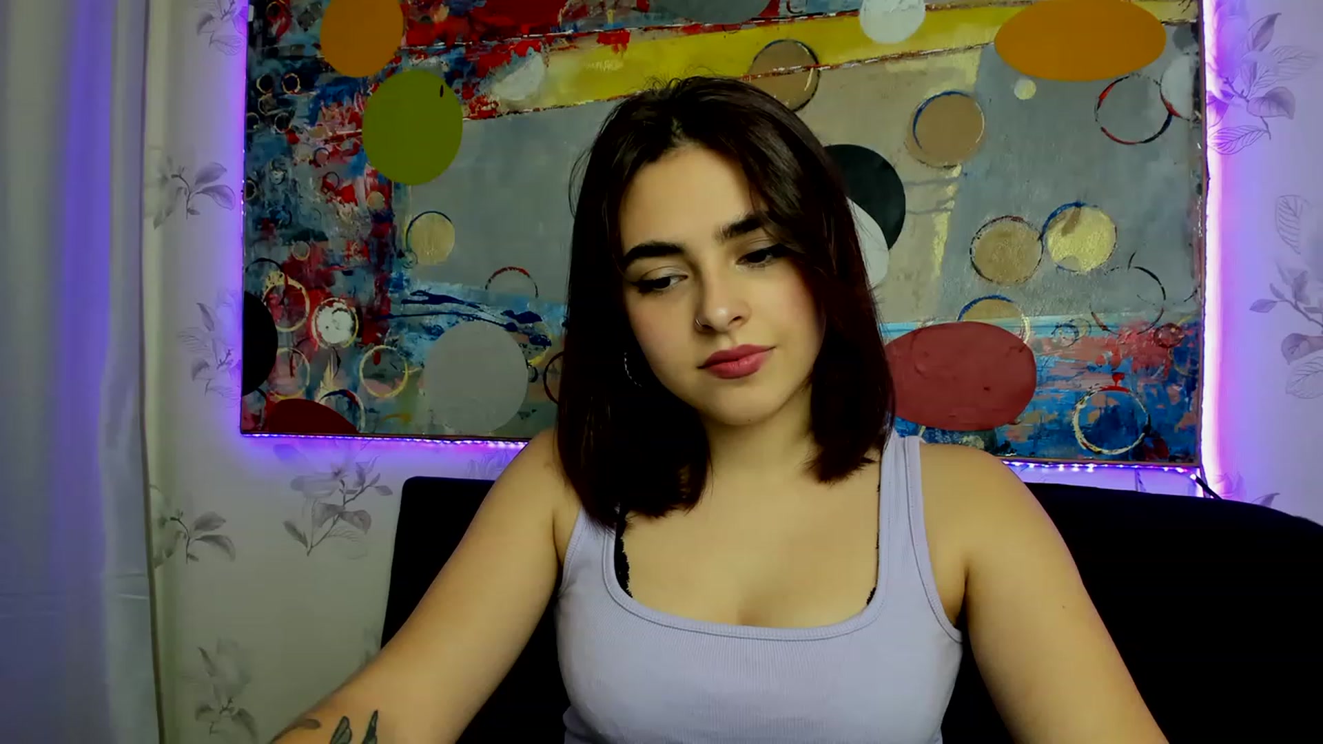 Gallery image thumbnail from MillaGold's myfreecams stream on, 12/09/2022, 14:52 image 5 of 20
