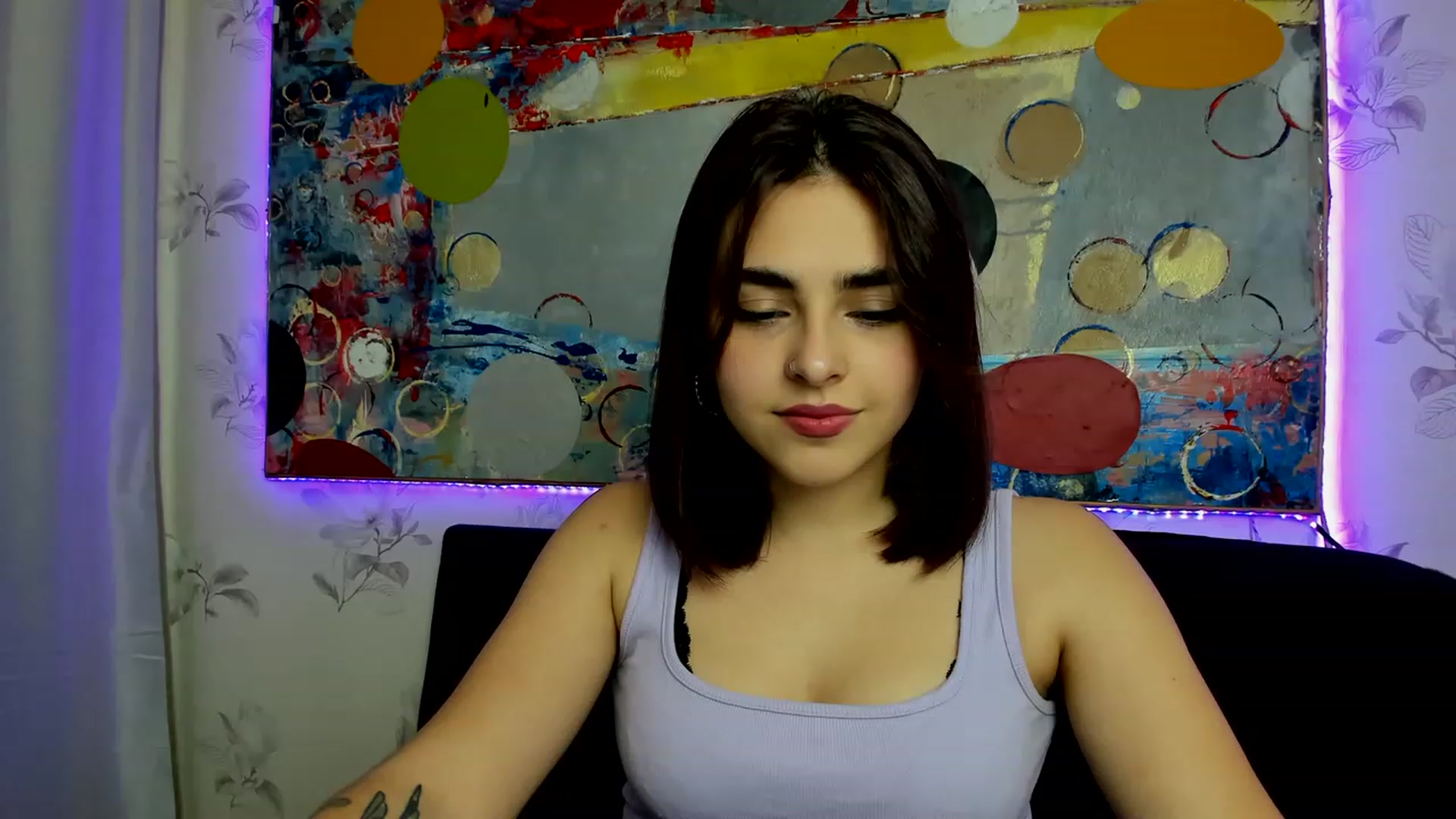 Gallery image thumbnail from MillaGold's myfreecams stream on, 12/09/2022, 14:52 image 16 of 20