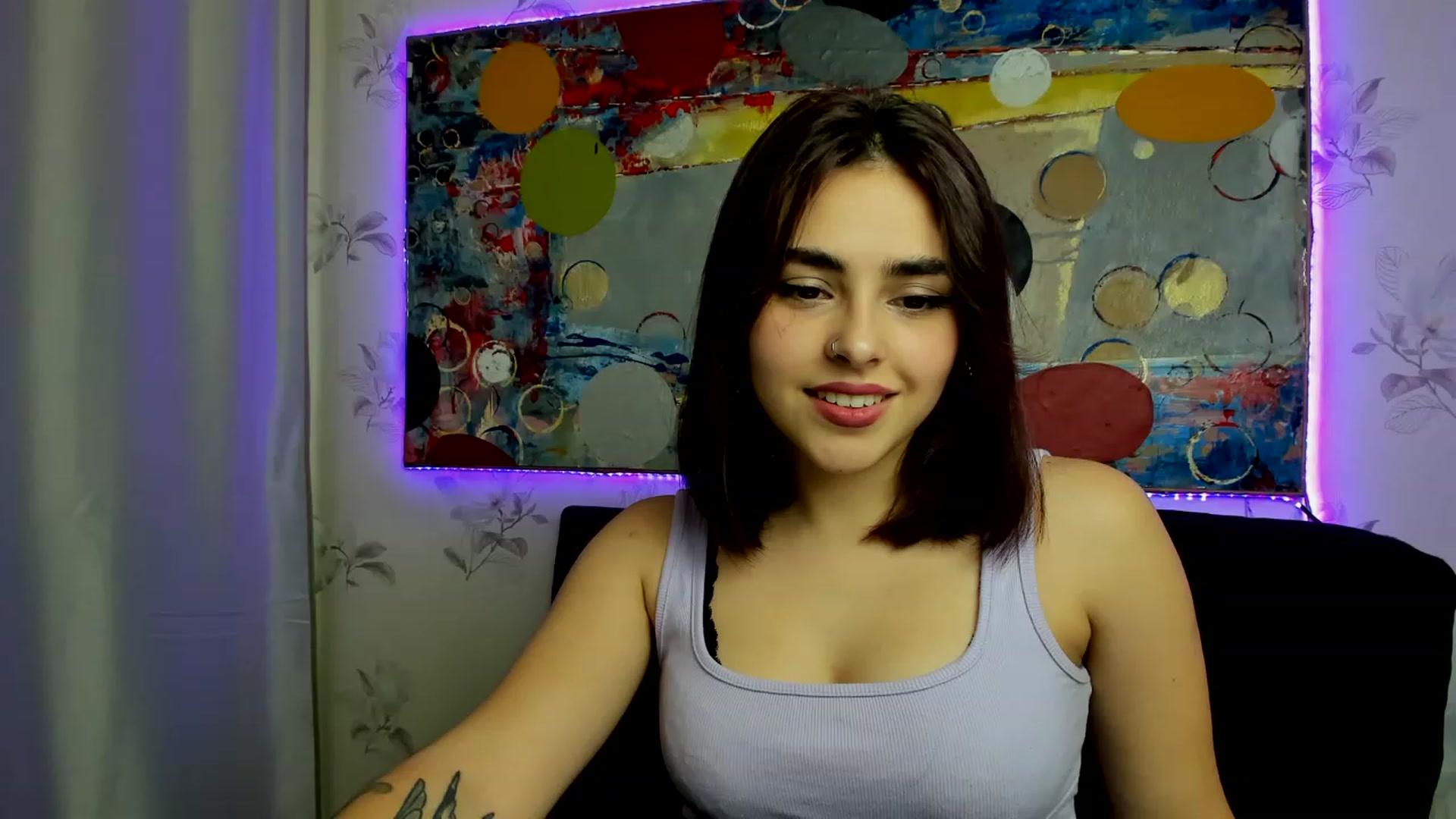 Gallery image thumbnail from MillaGold's myfreecams stream on, 12/09/2022, 14:52 image 18 of 20