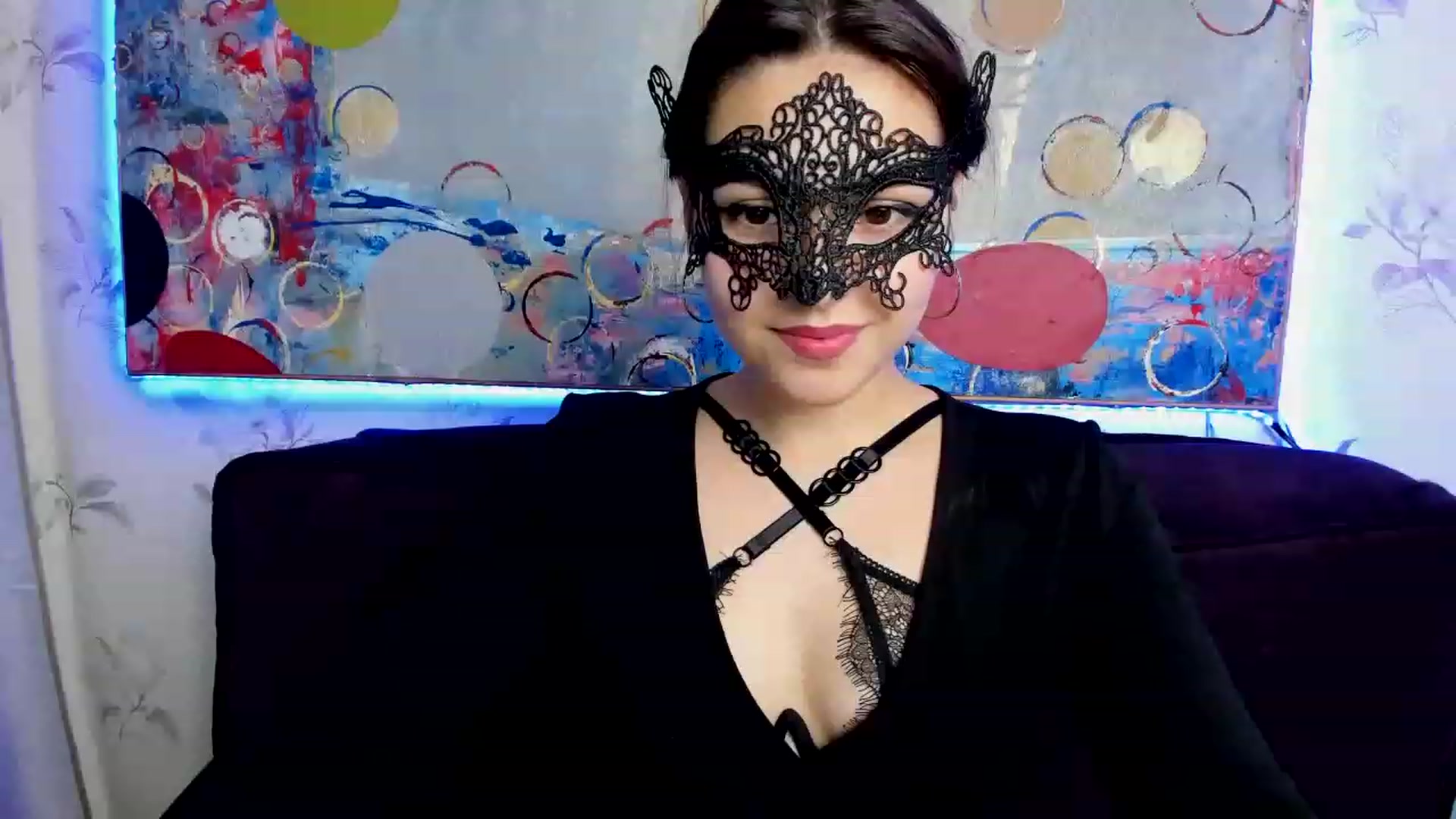 Gallery image thumbnail from MillaGold's myfreecams stream on, 12/10/2022, 17:05 image 3 of 20