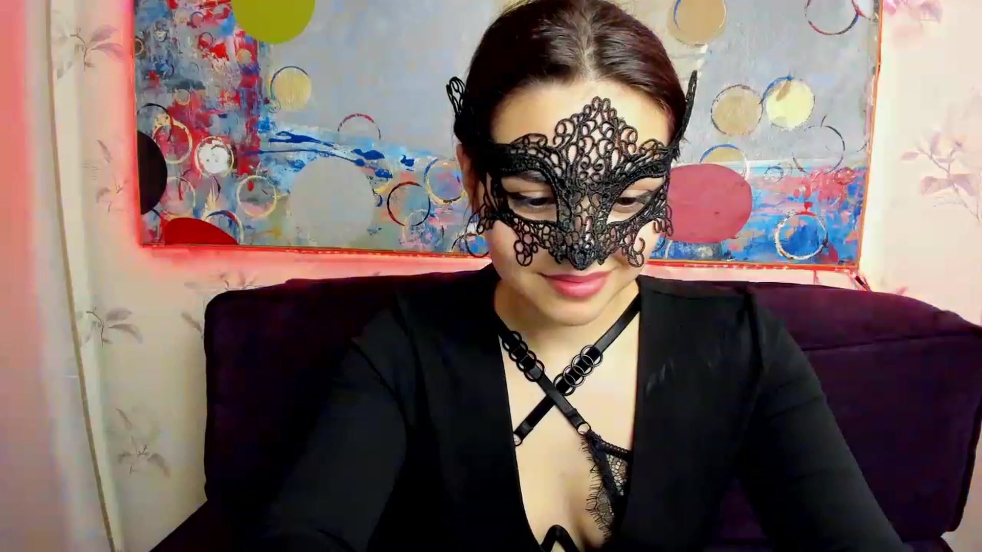 Gallery image thumbnail from MillaGold's myfreecams stream on, 12/10/2022, 17:54 image 16 of 20