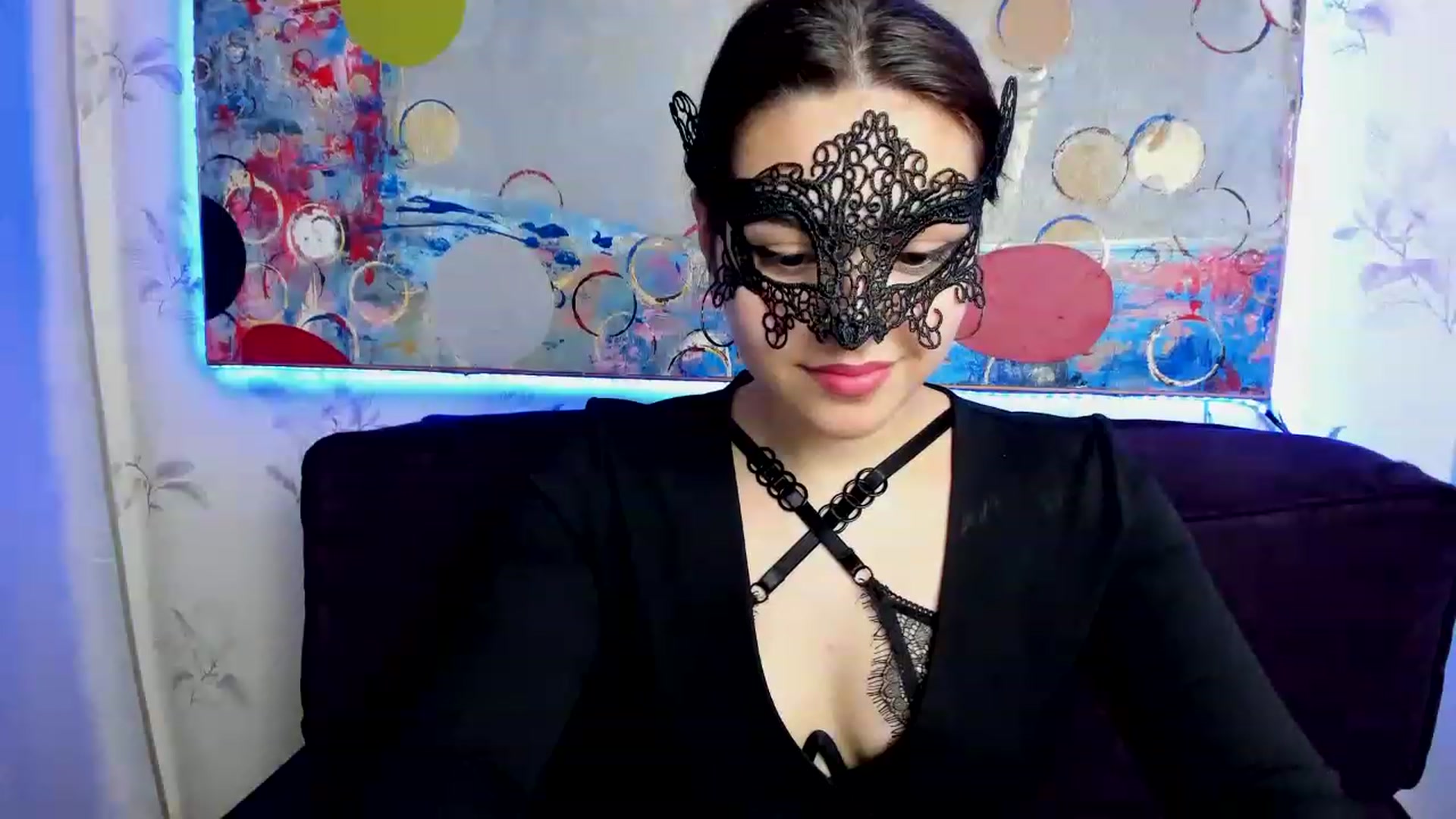Gallery image thumbnail from MillaGold's myfreecams stream on, 12/10/2022, 17:54 image 4 of 20