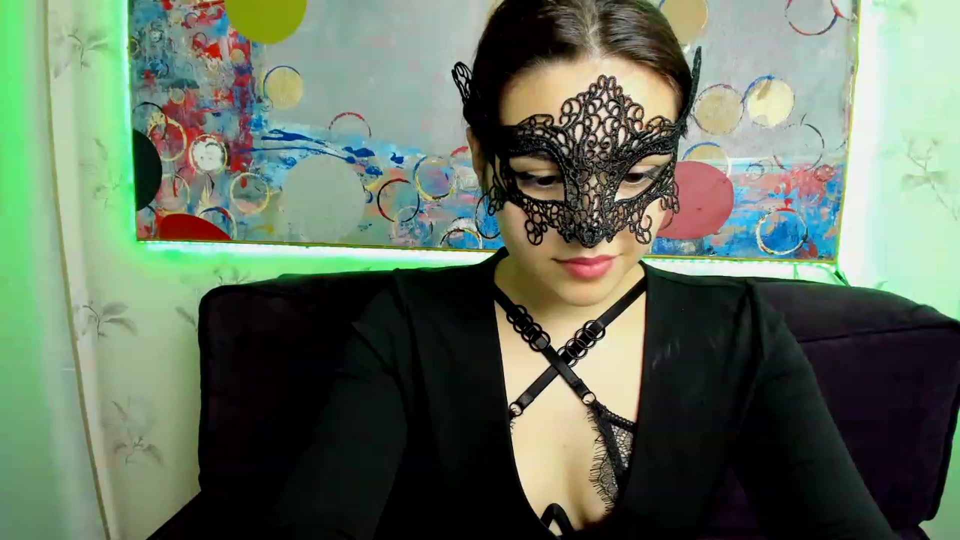 Gallery image thumbnail from MillaGold's myfreecams stream on, 12/10/2022, 17:54 image 5 of 20